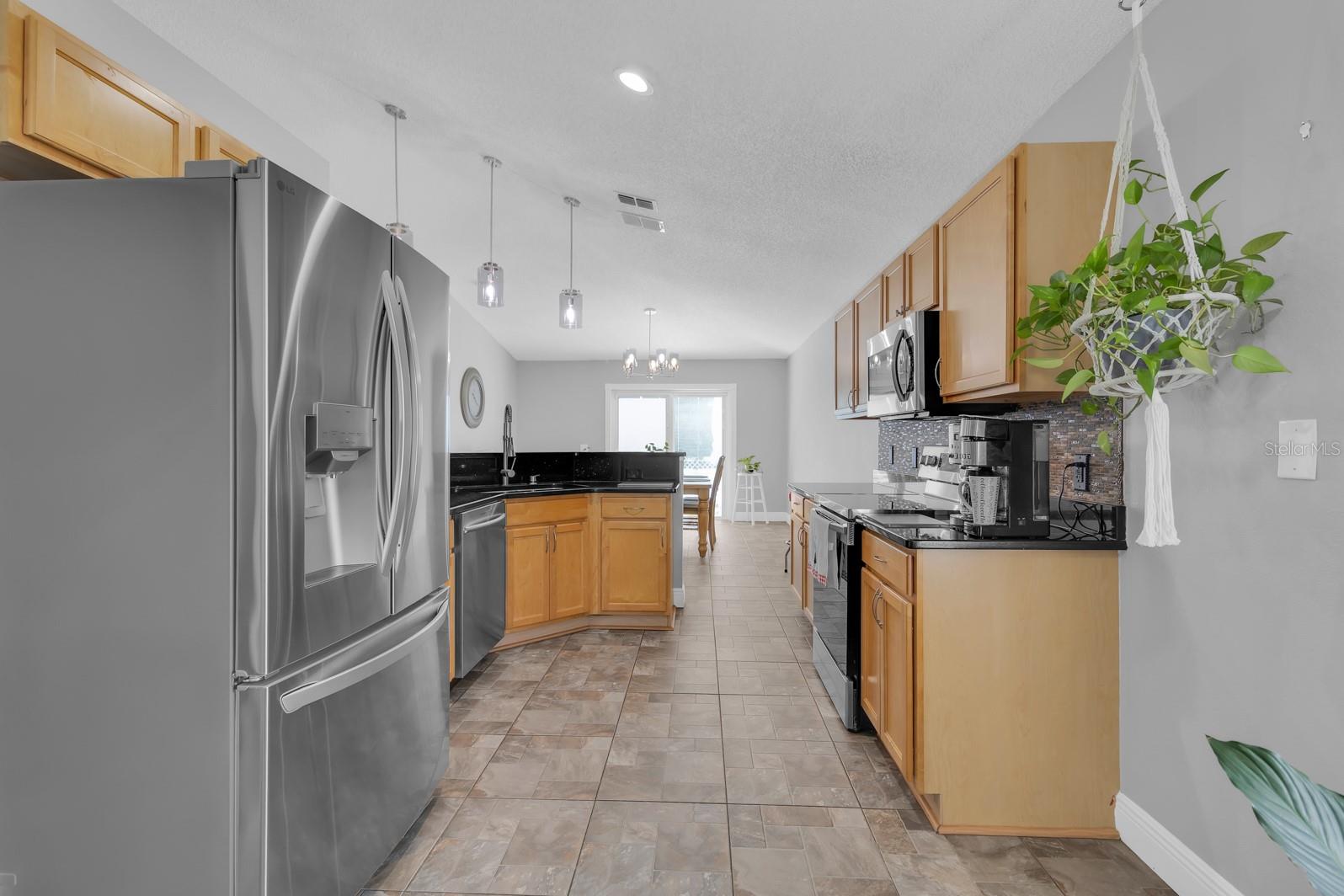 119 Crown Colony Way Property Photo 12