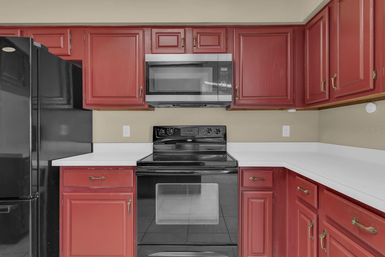 381 Haverlake Cir Property Photo 15