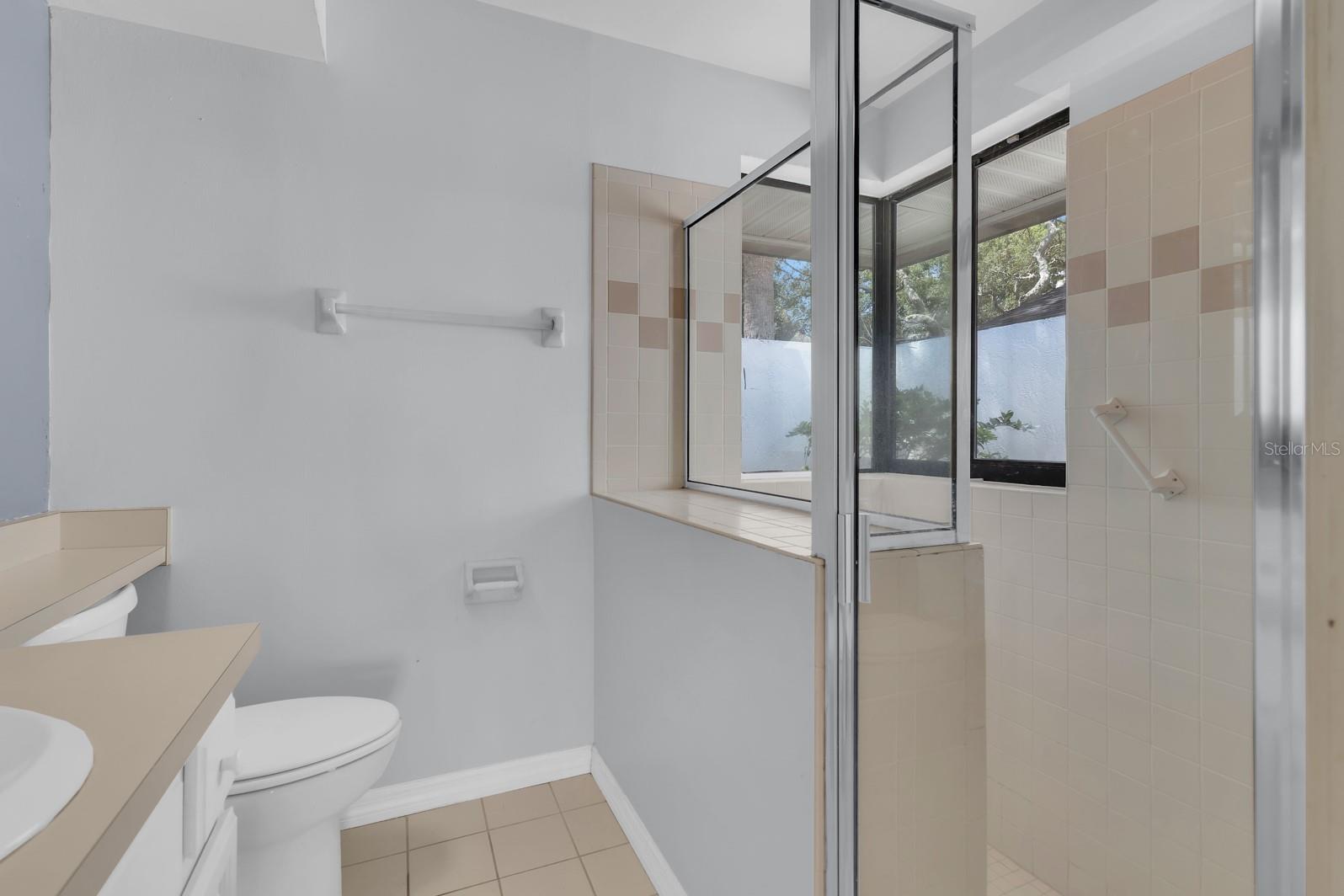 381 Haverlake Cir Property Photo 25