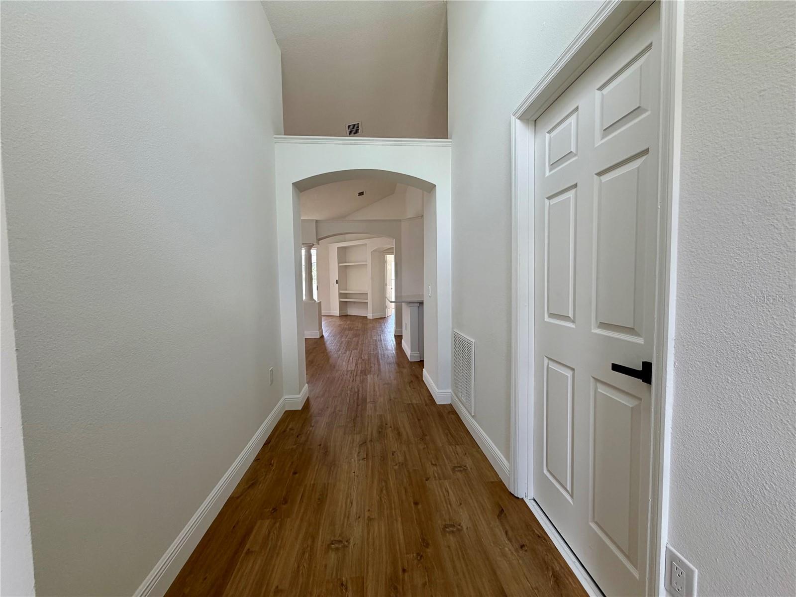 13548 Eyas Rd Property Photo 7