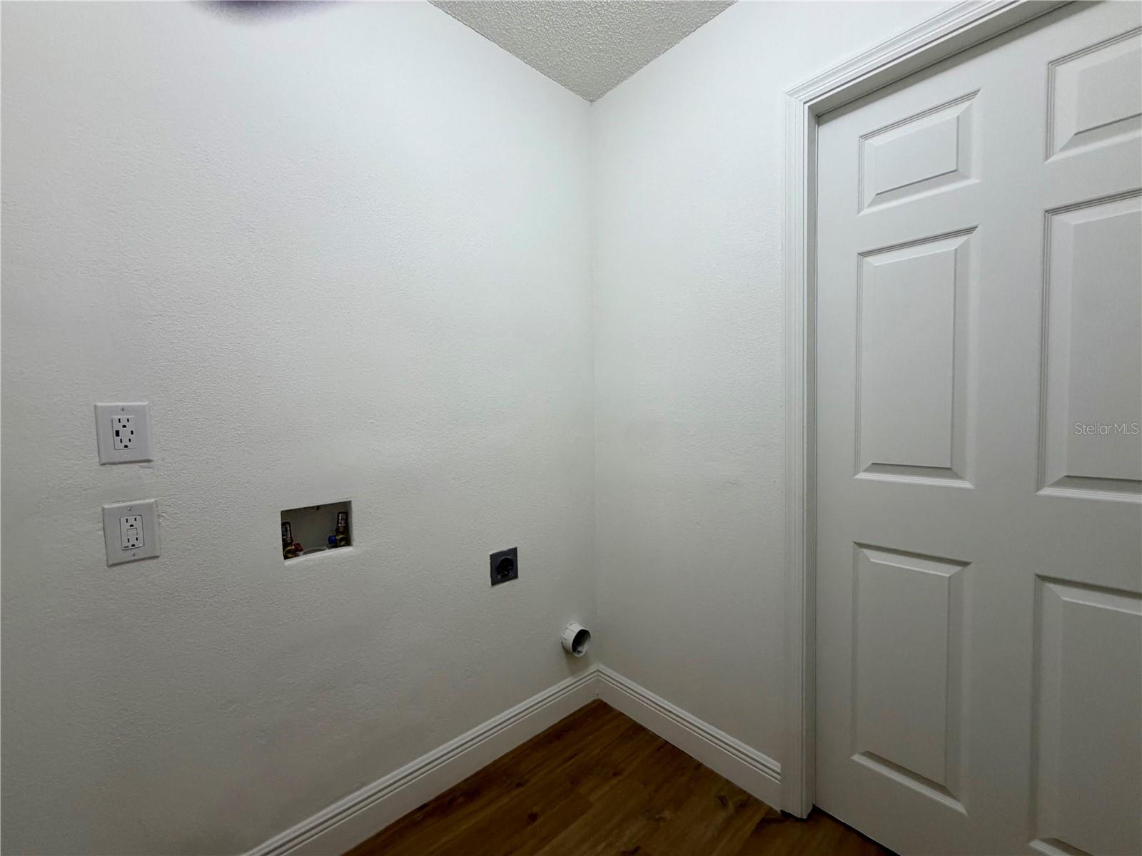 13548 Eyas Rd Property Photo 13