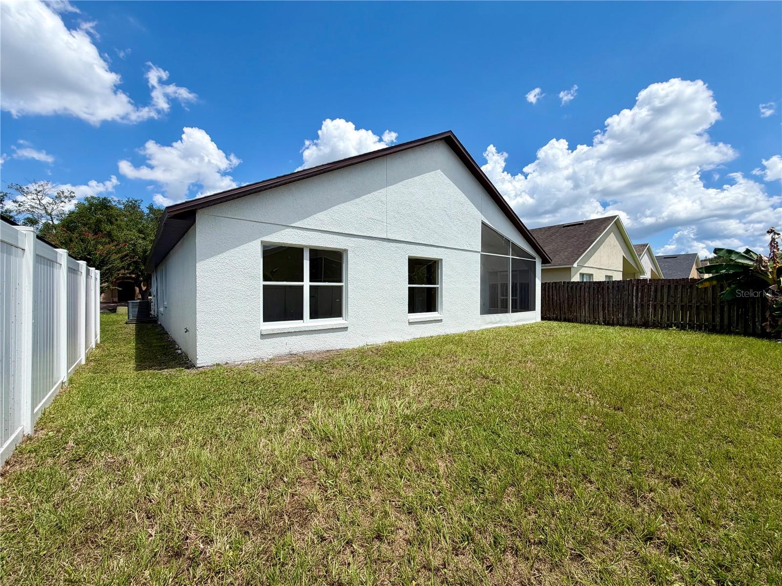 13548 Eyas Rd Property Photo 28
