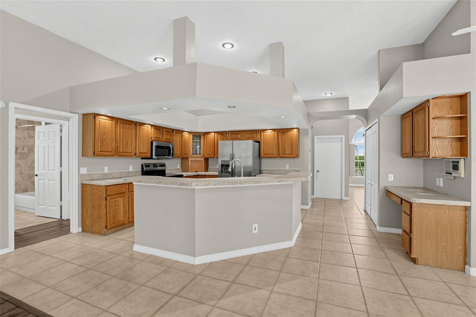 248 Huntridge Way Property Photo 4