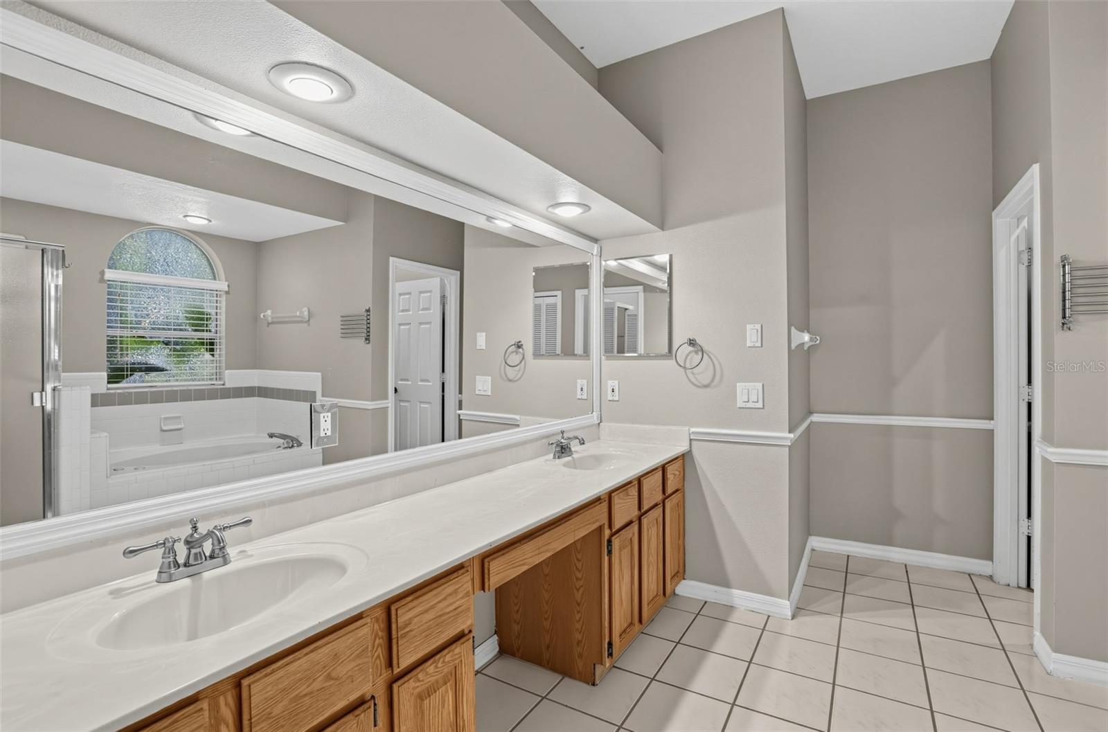 248 Huntridge Way Property Photo 16