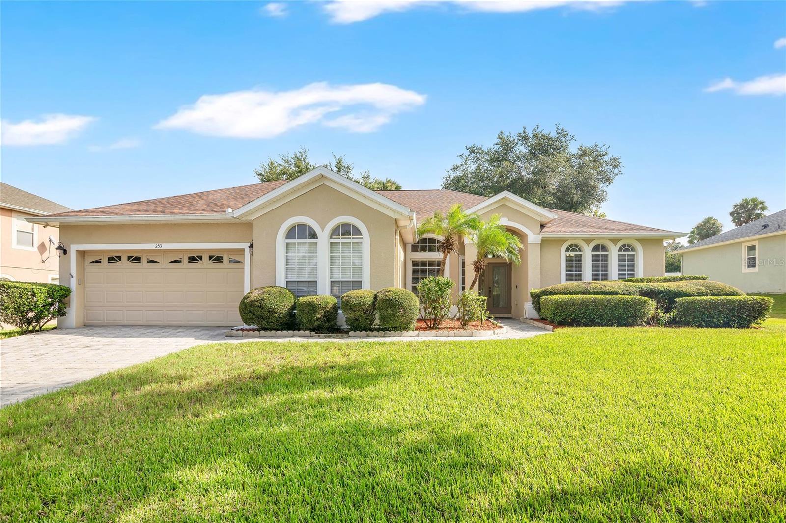 253 BEACON POINTE DR