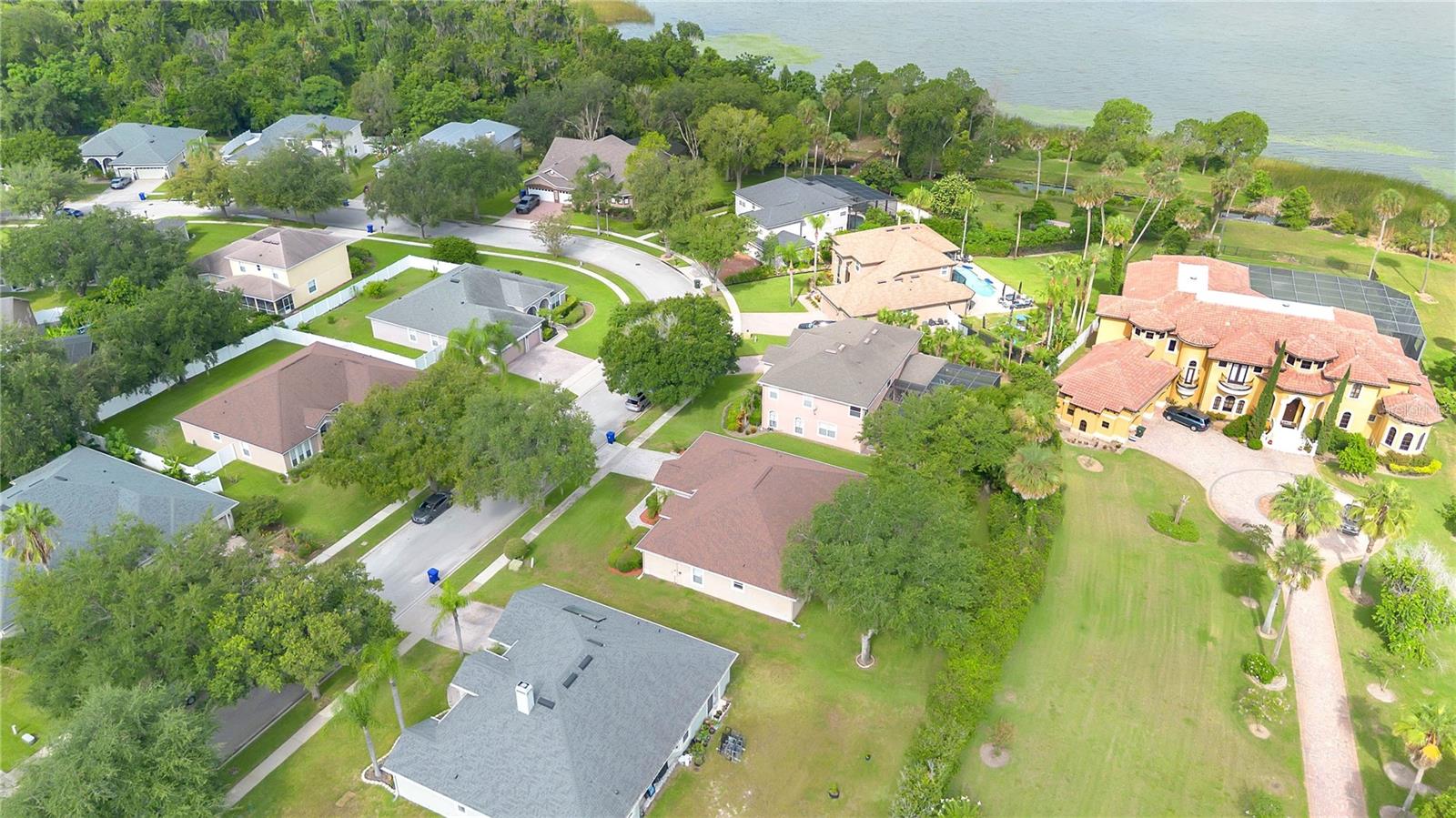 253 Beacon Pointe Dr Property Photo 35