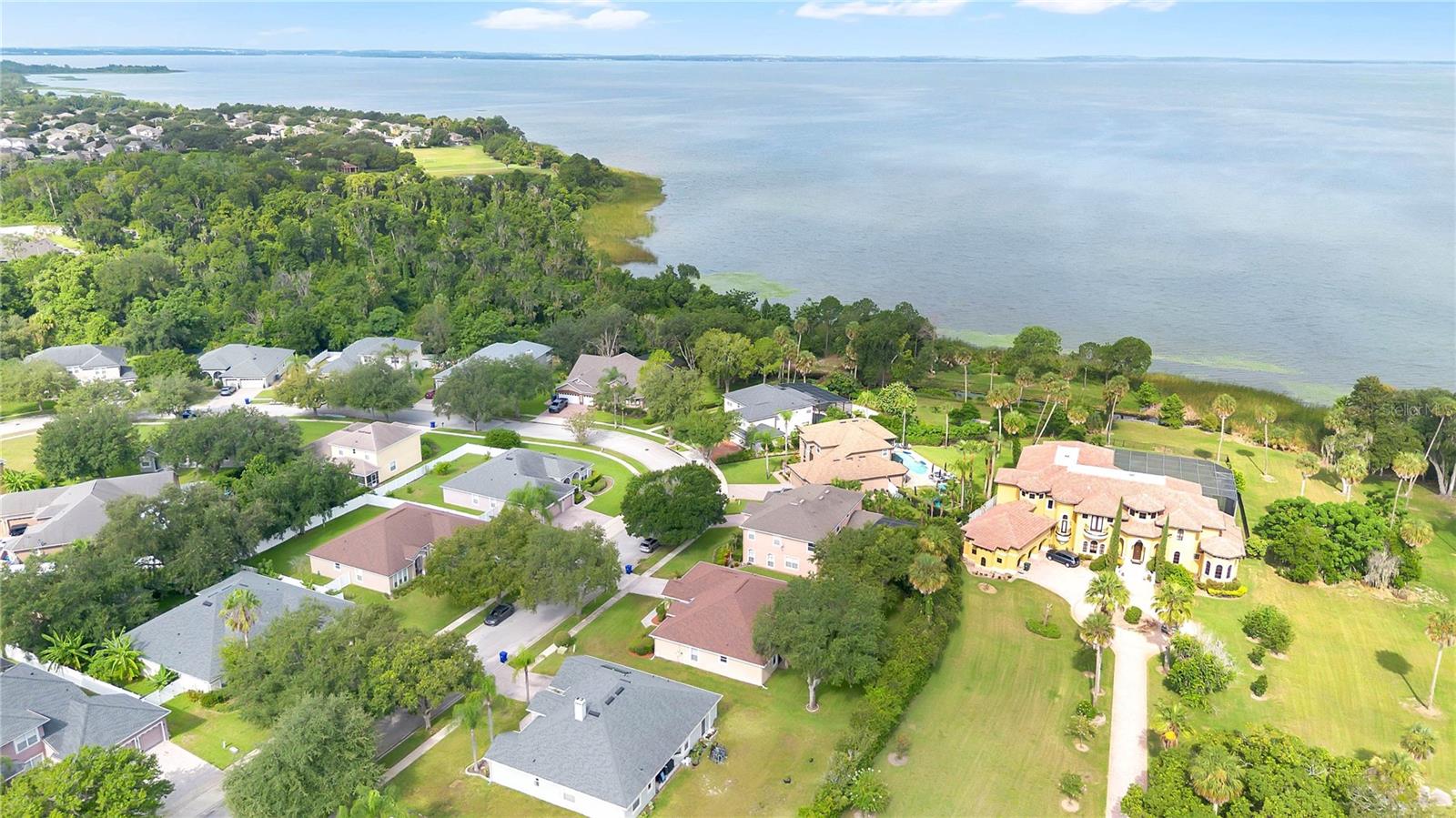 253 Beacon Pointe Dr Property Photo 36