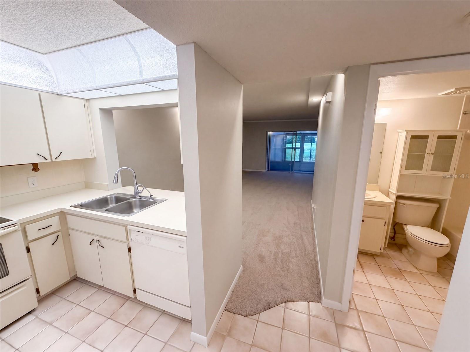 1465 Millstream Ln #104 Property Photo 2