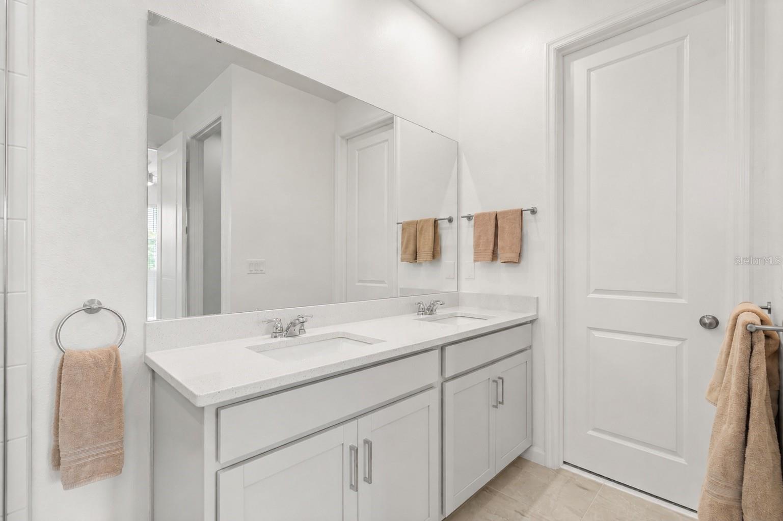 7922 Waterfield Ave Property Photo 13