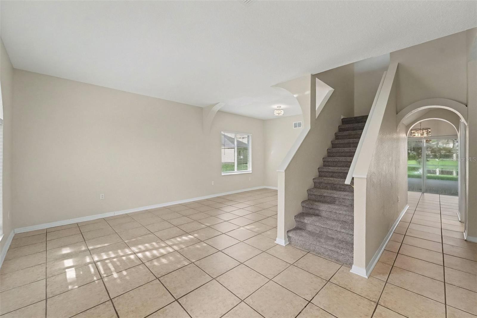 19431 Sandy Springs Cir Property Photo 5