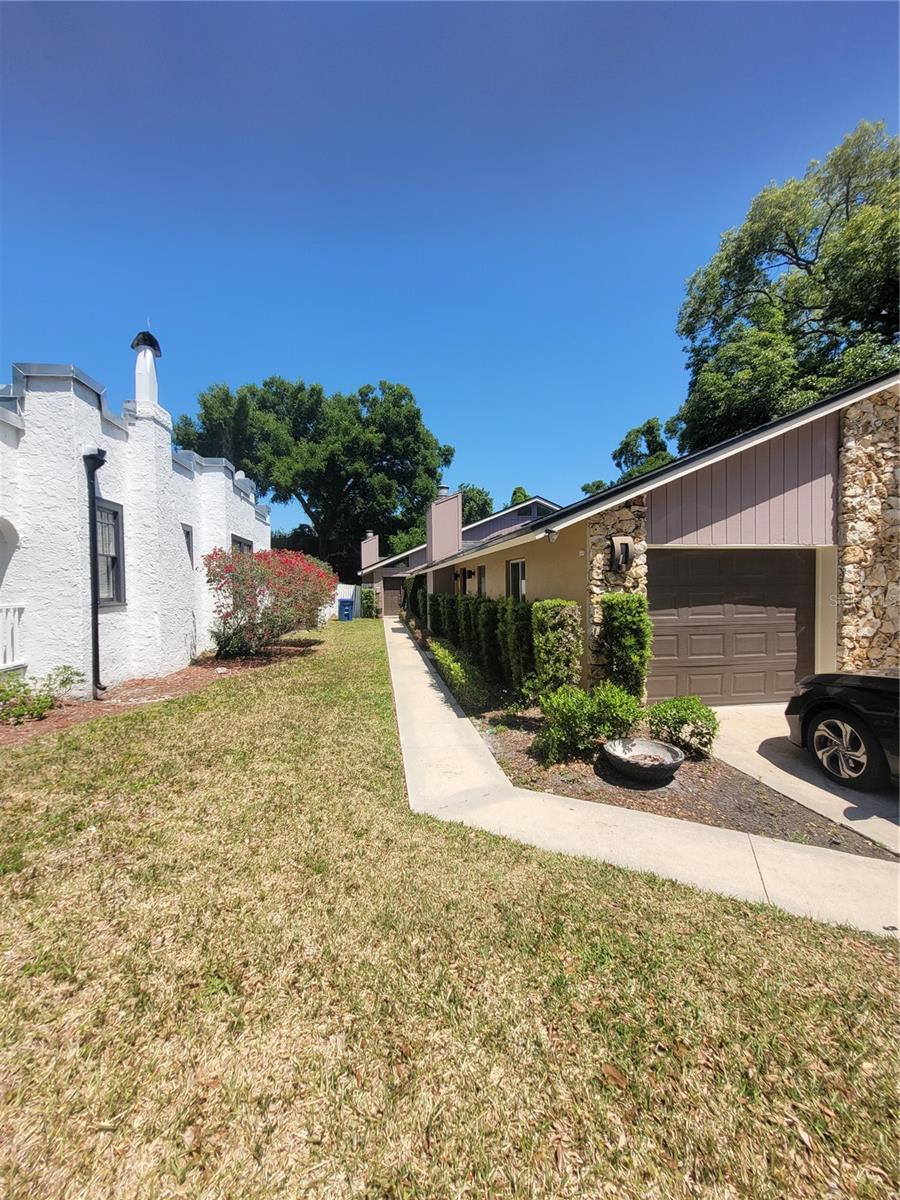 937 Aragon Ave Property Photo 1