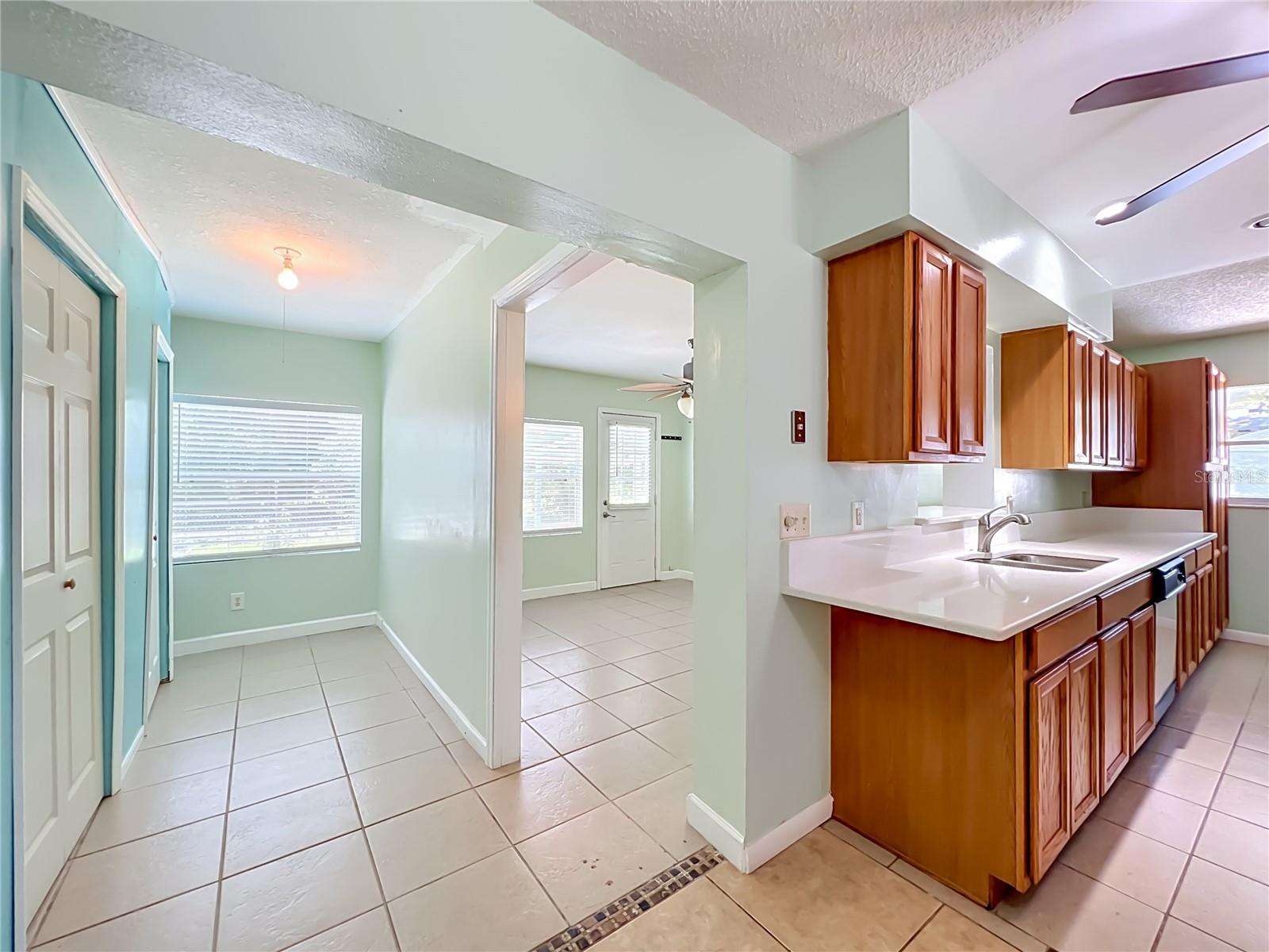 1118 Little Spring Hill Dr Property Photo 18