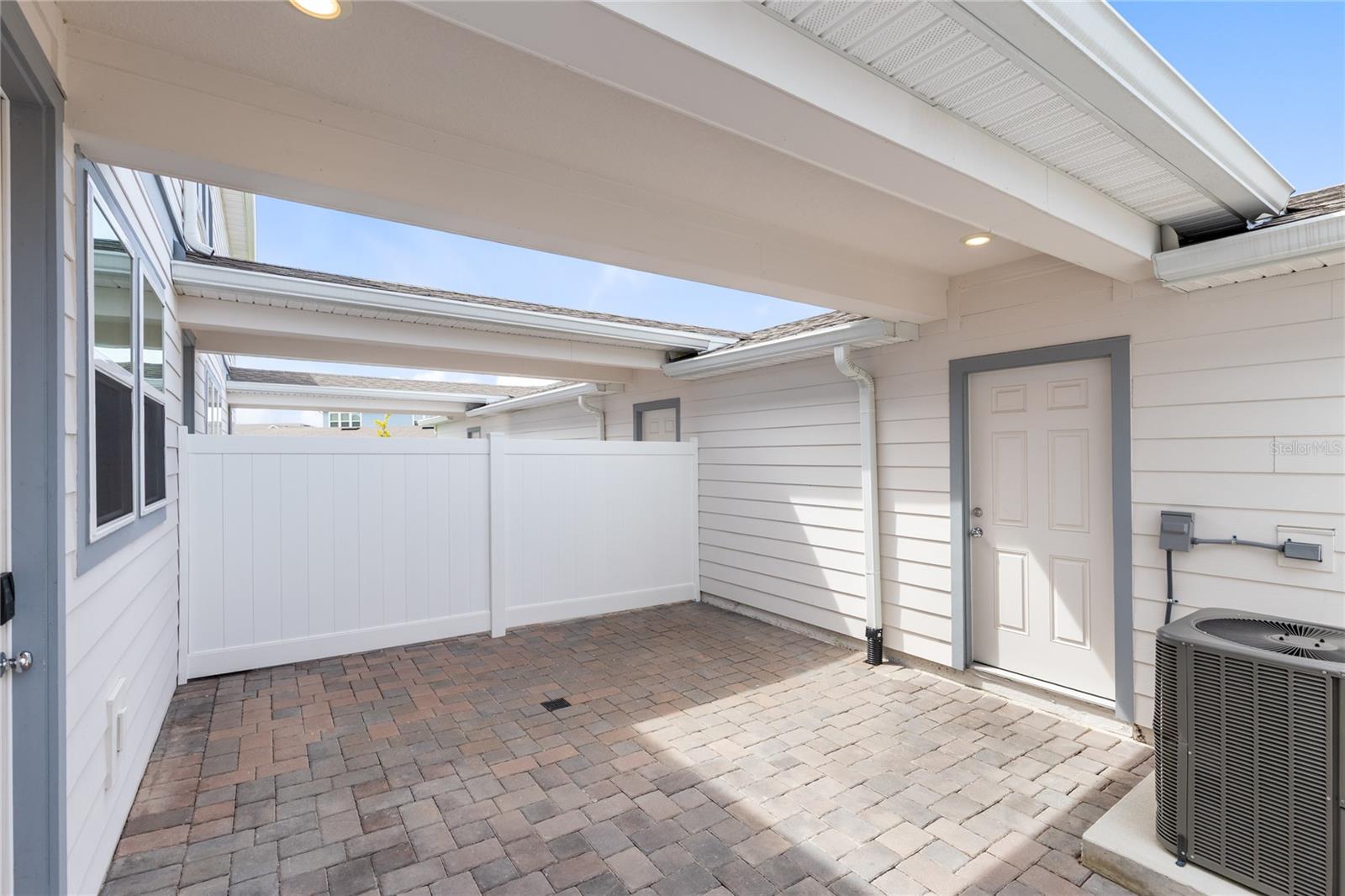 14376 Sapelo Beach Dr Property Photo 21