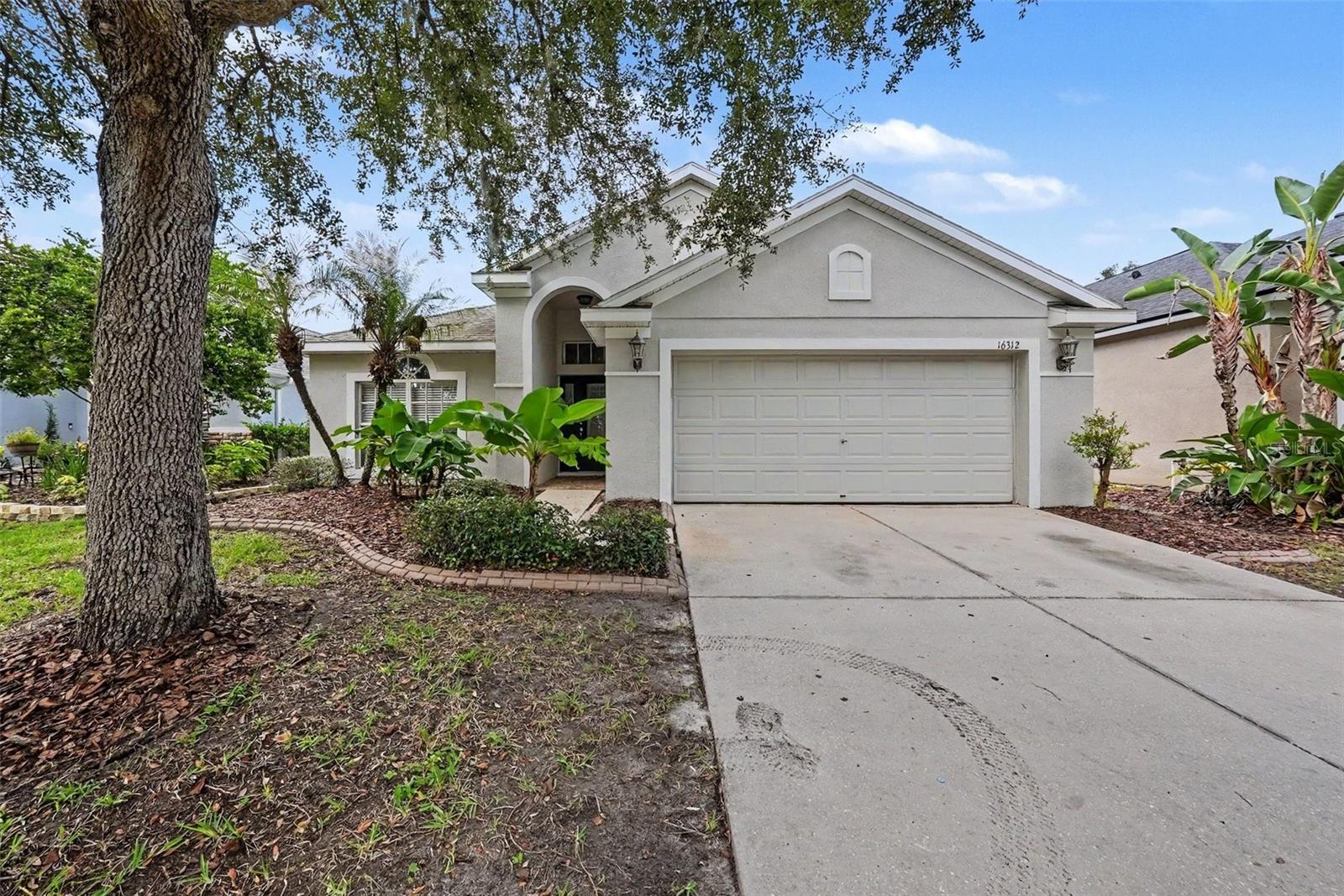 16312 Bridgecrossing Dr Property Photo 1