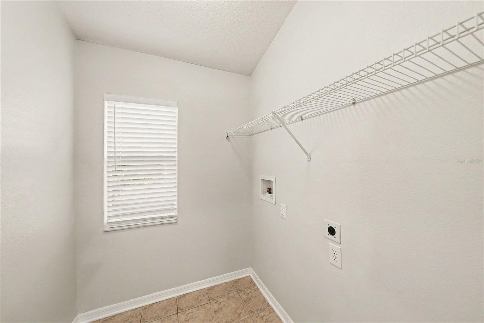 16312 Bridgecrossing Dr Property Photo 15