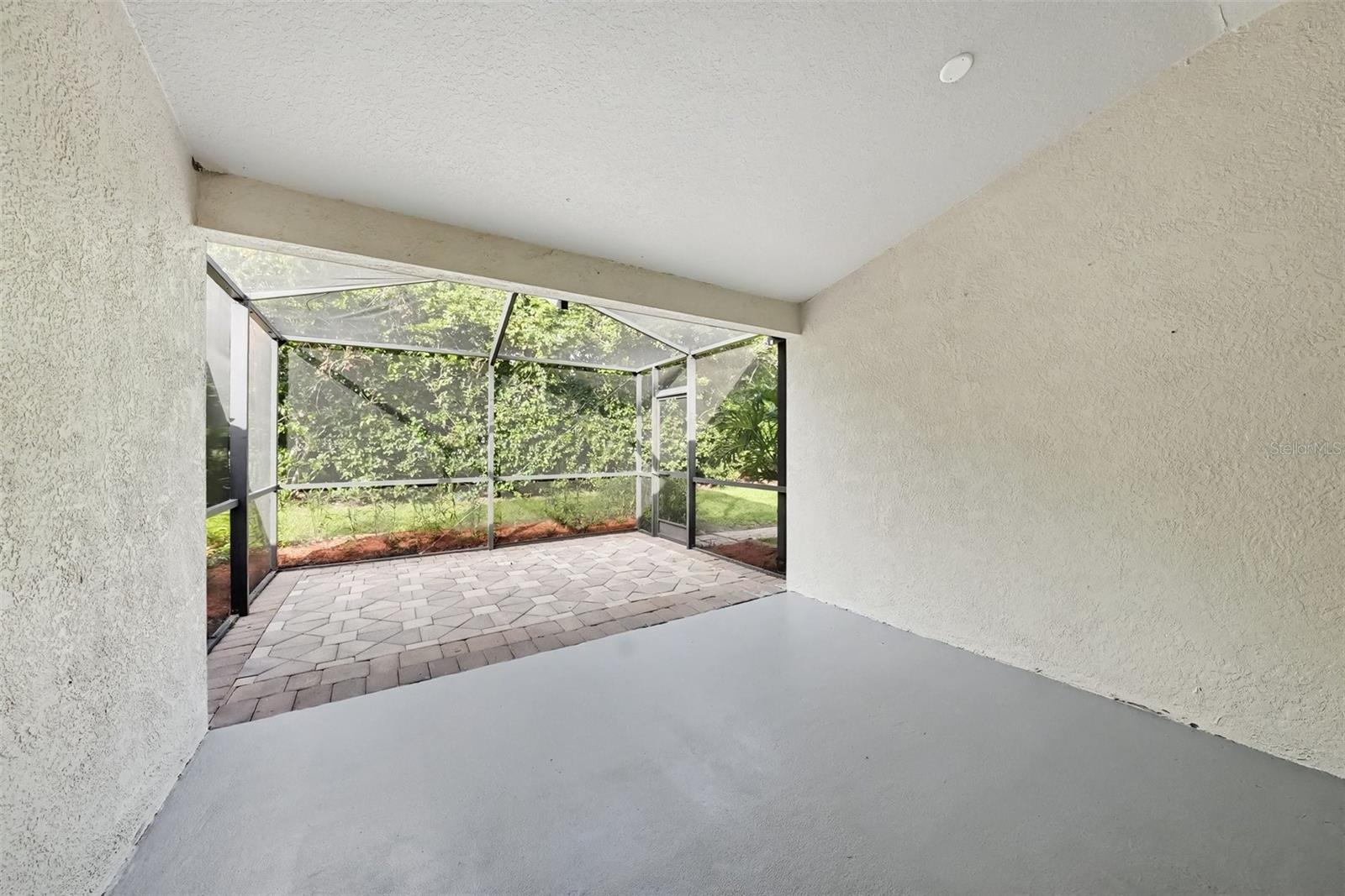 16312 Bridgecrossing Dr Property Photo 16