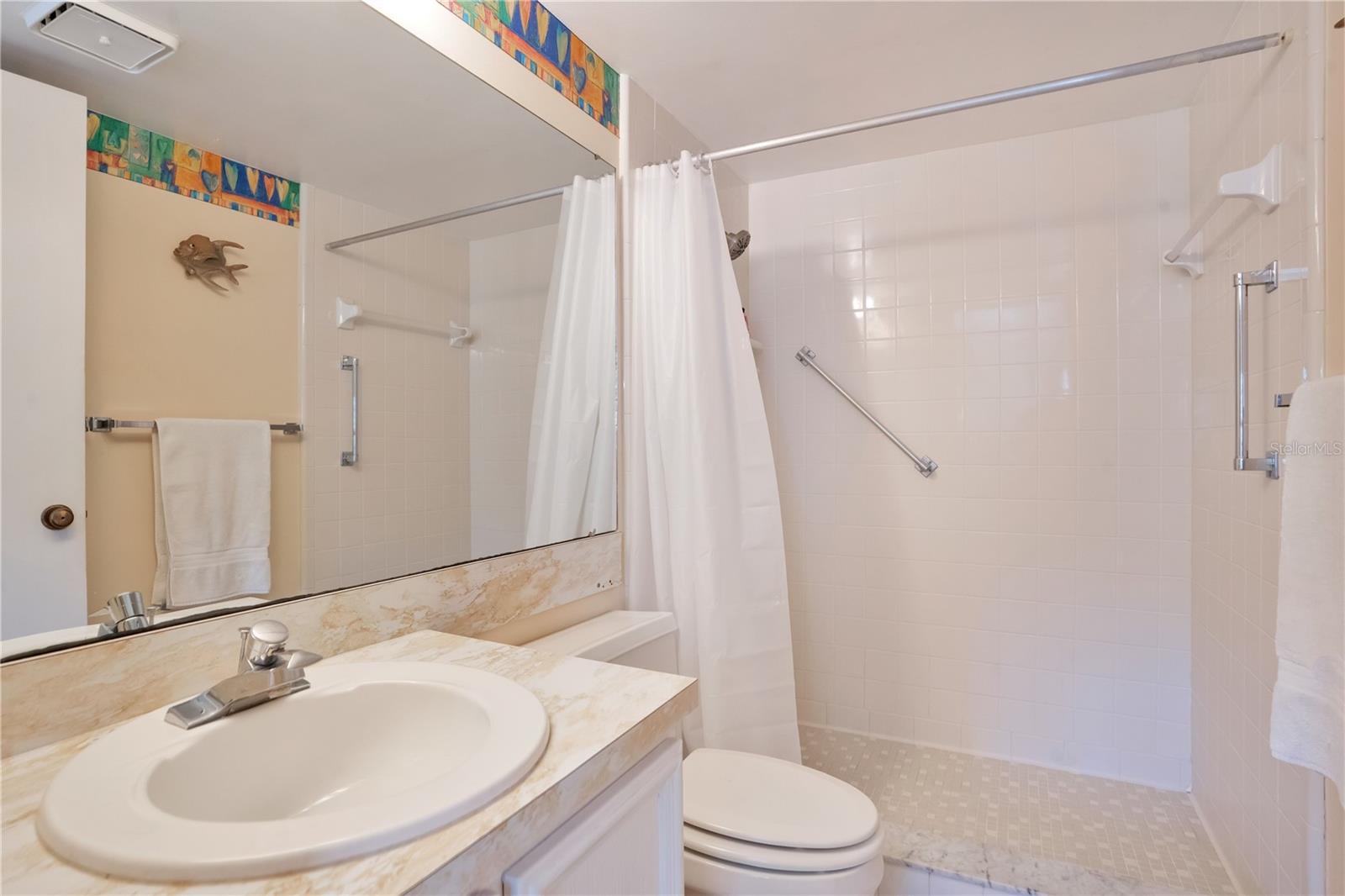 110 N Tremain St #108 Property Photo 15