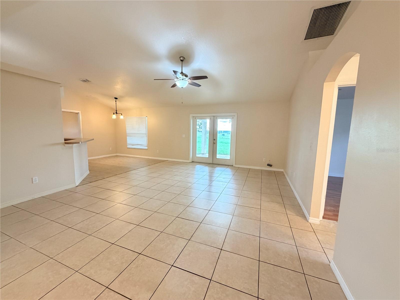 10438 Vista Pines Loop Property Photo 6