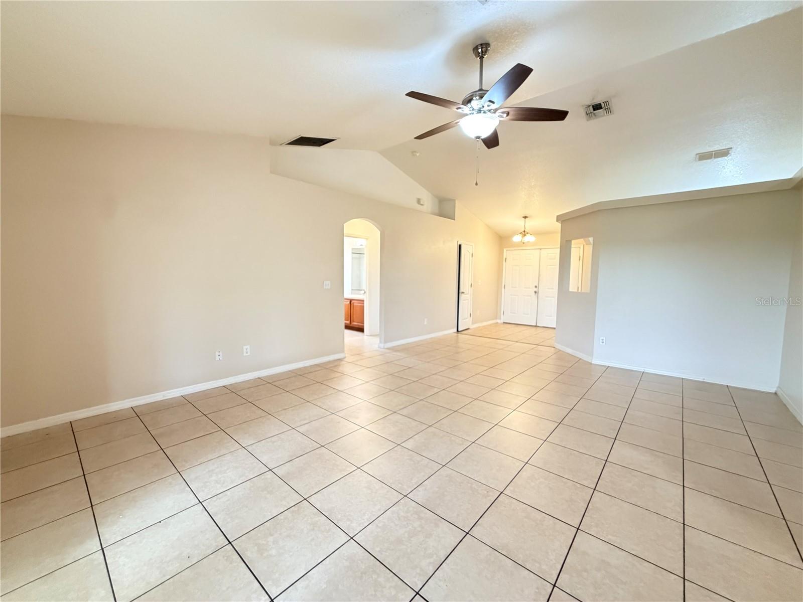 10438 Vista Pines Loop Property Photo 7