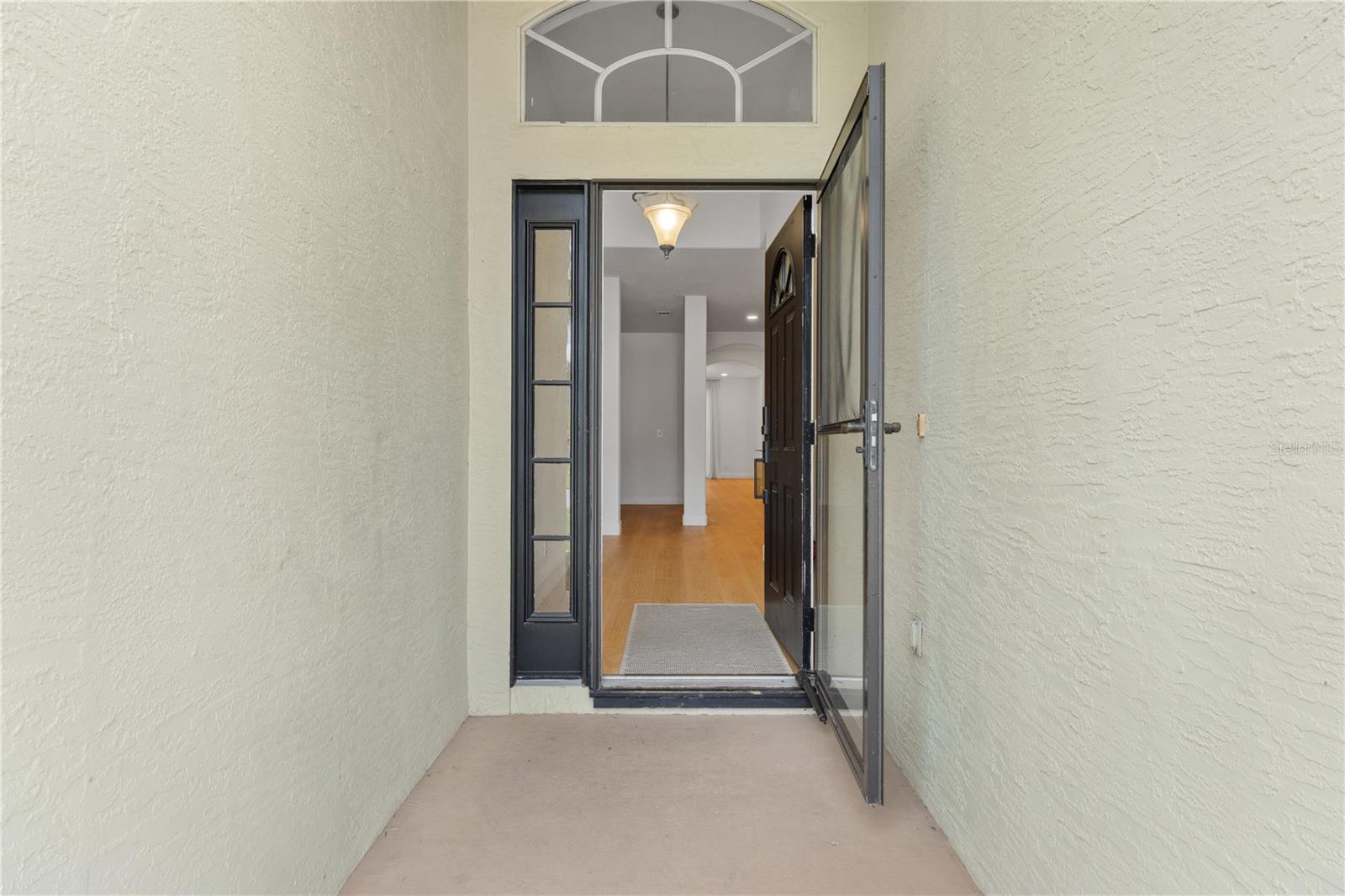 14424 Babylon Way Property Photo 8