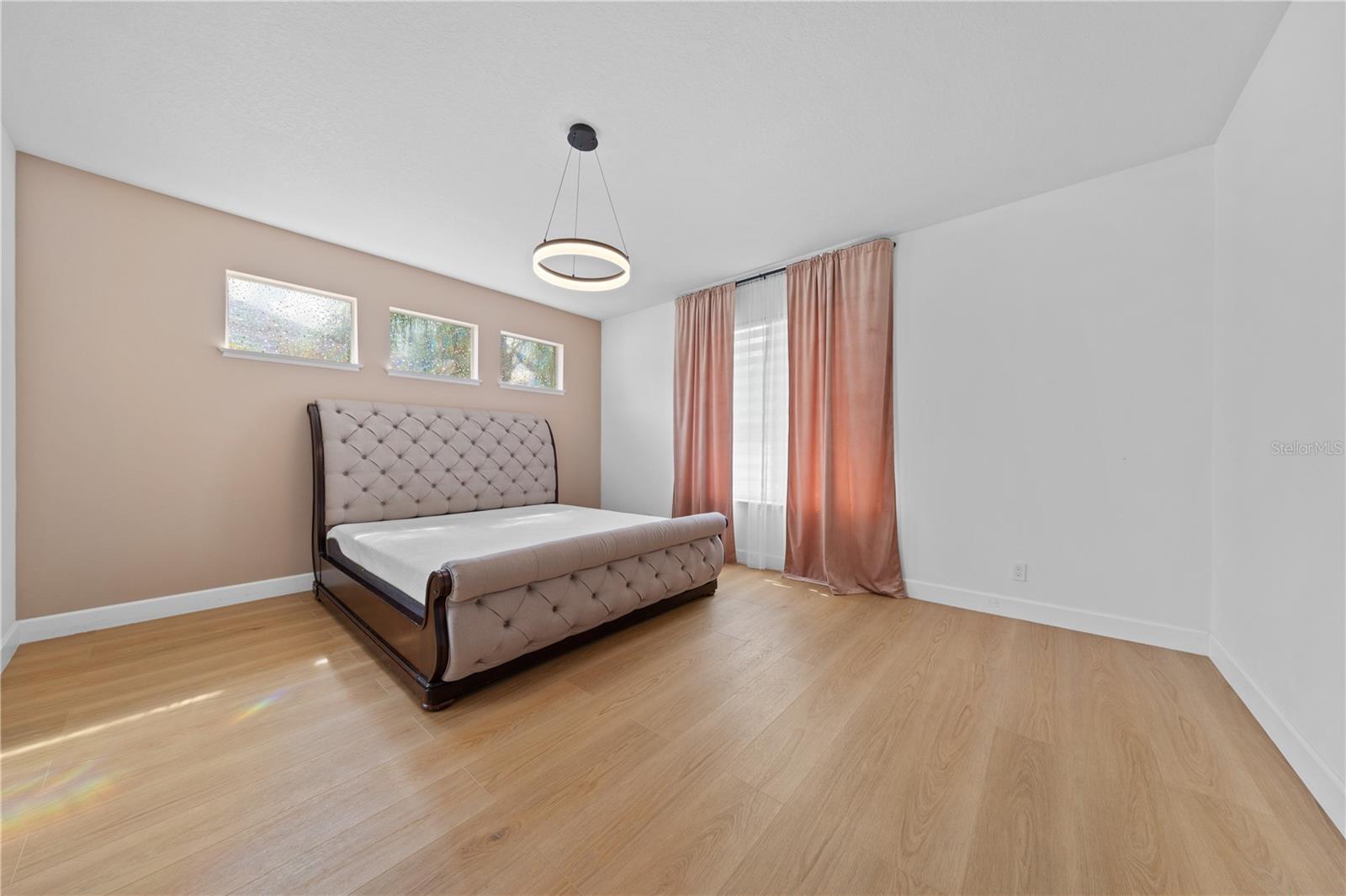14424 Babylon Way Property Photo 33