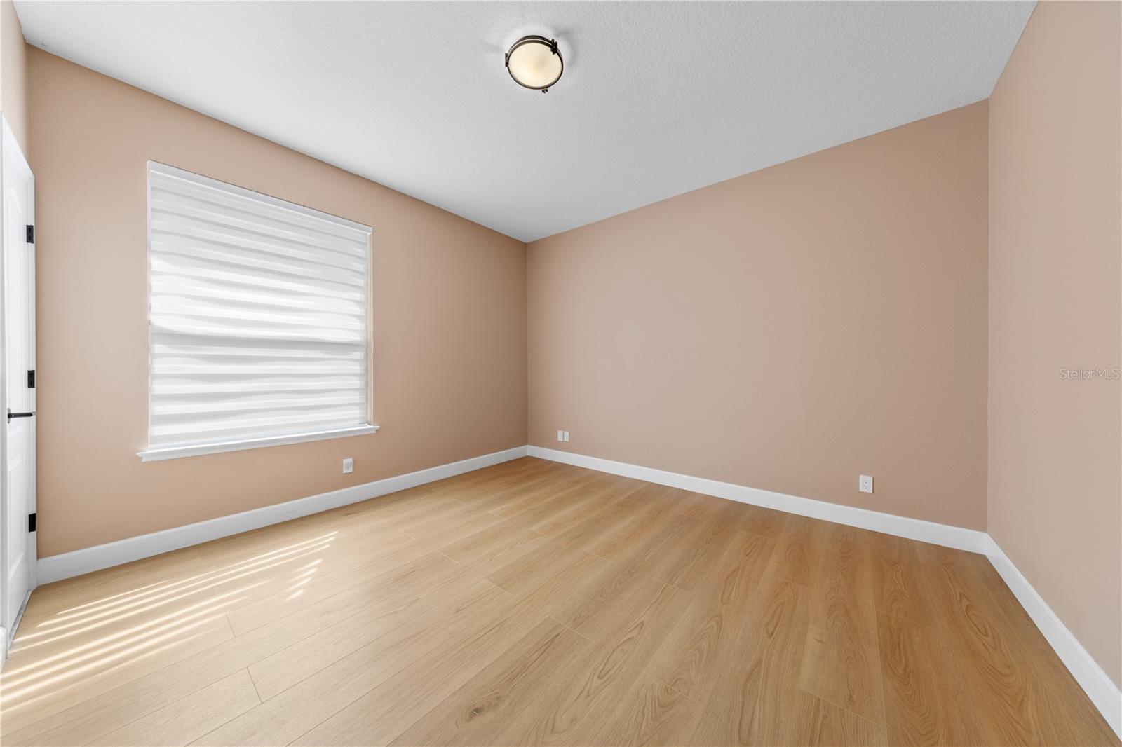 14424 Babylon Way Property Photo 44