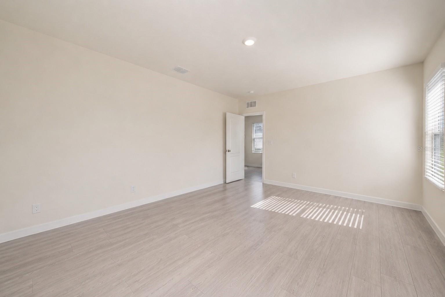 2694 Neverland Dr Property Photo 29