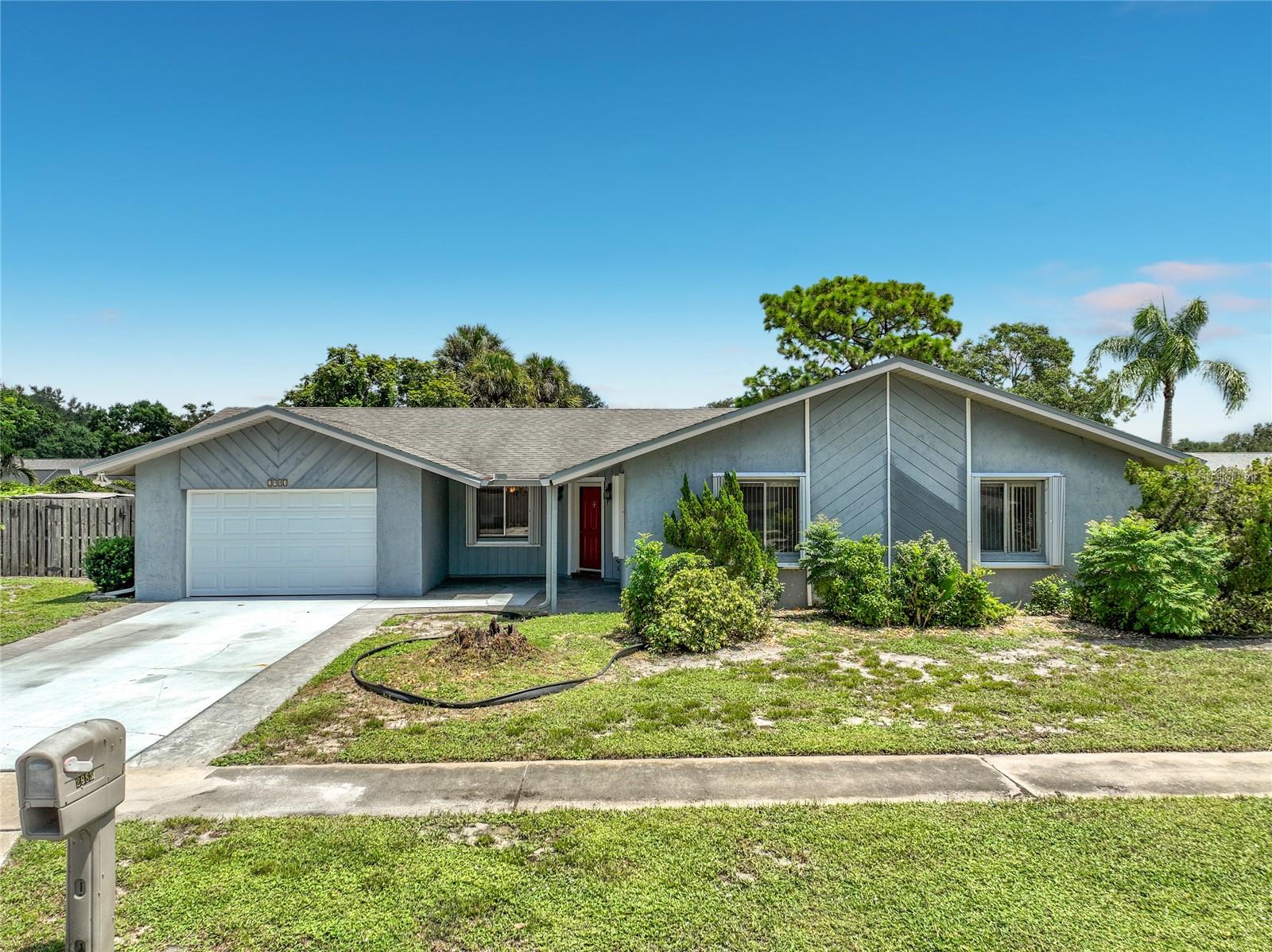 2983 Ontario Cir W Property Photo 1