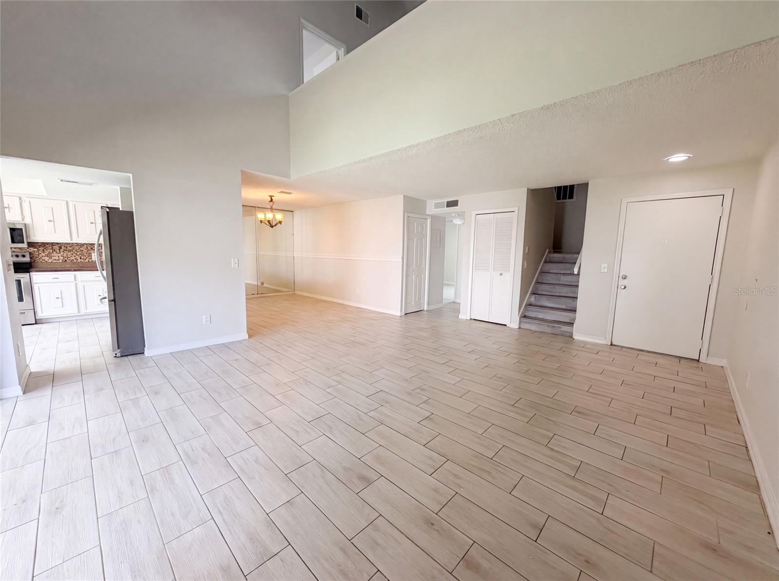 4747 Puritan Cir #523 Property Photo 5