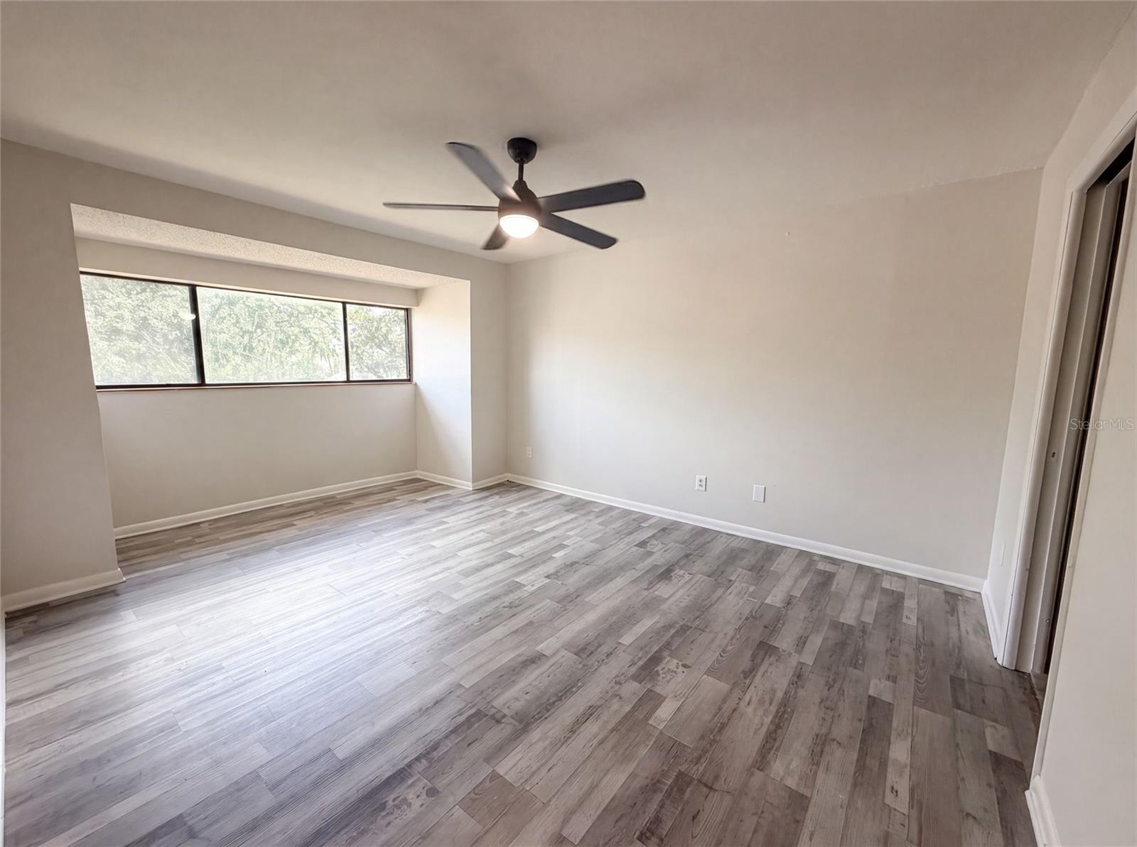 4747 Puritan Cir #523 Property Photo 12