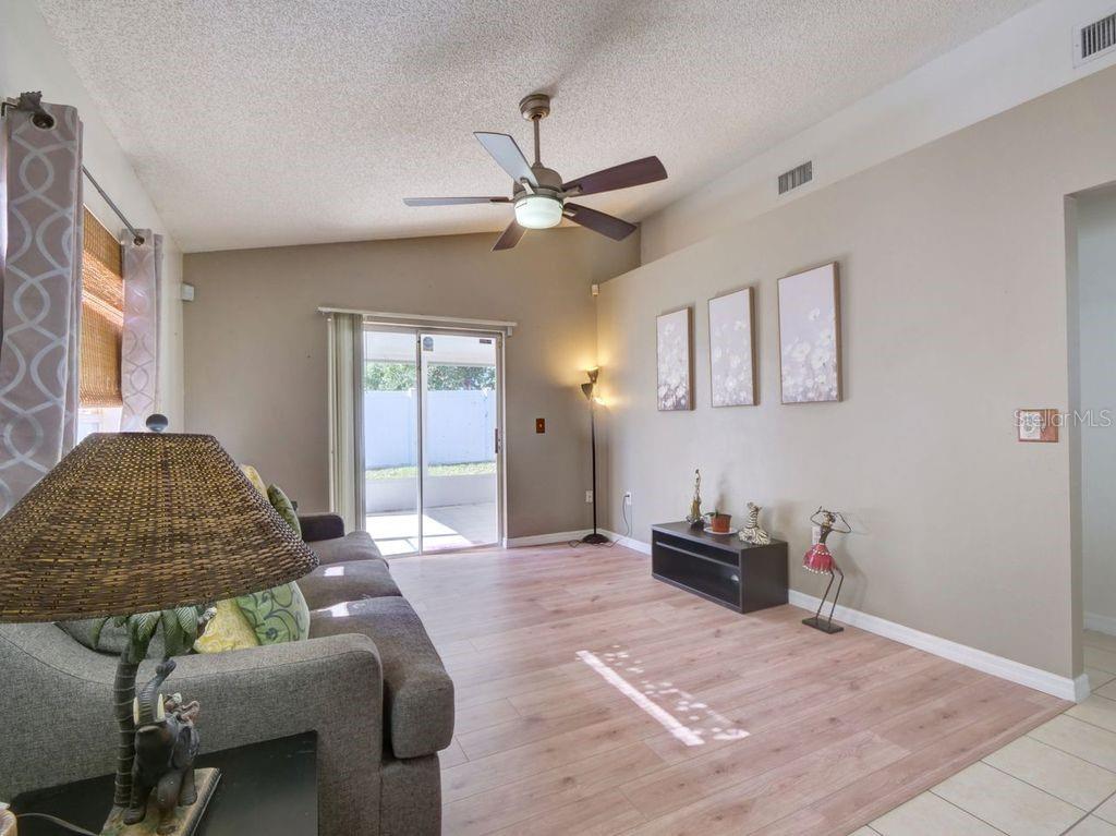 1012 Vista Palma Way Property Photo 3