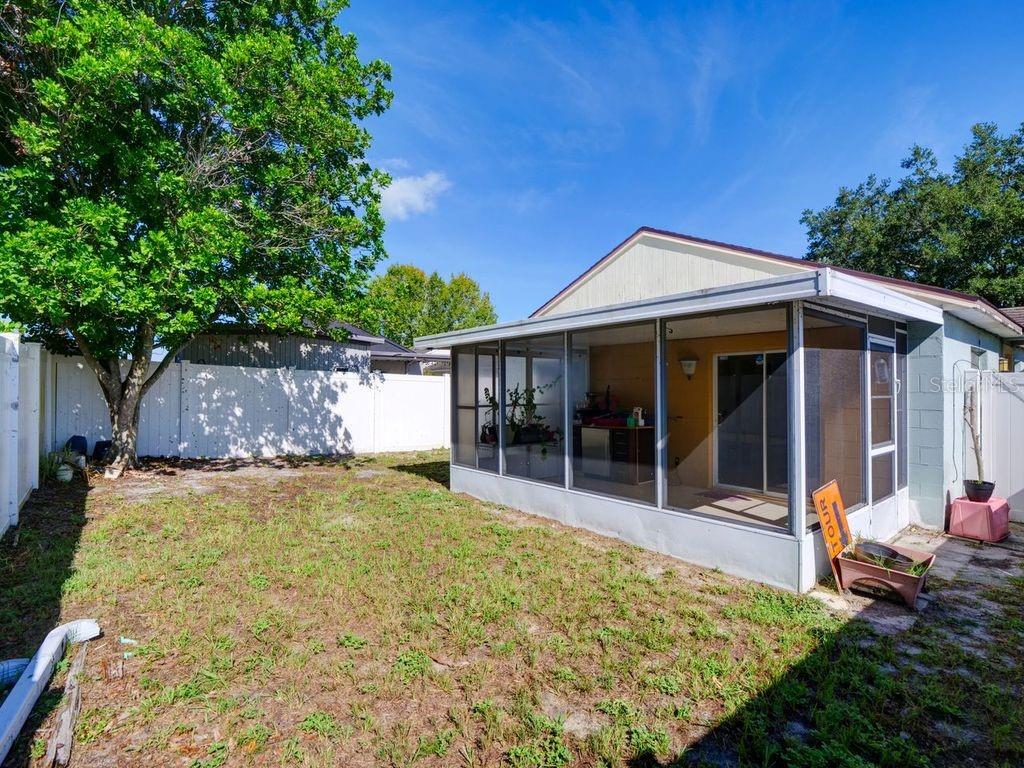 1012 Vista Palma Way Property Photo 24
