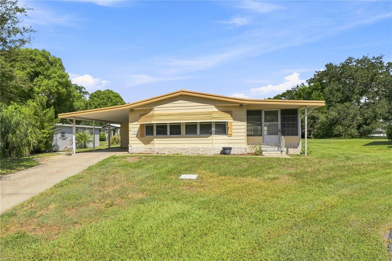 3417 Wax Myrtle Cir Property Photo 1
