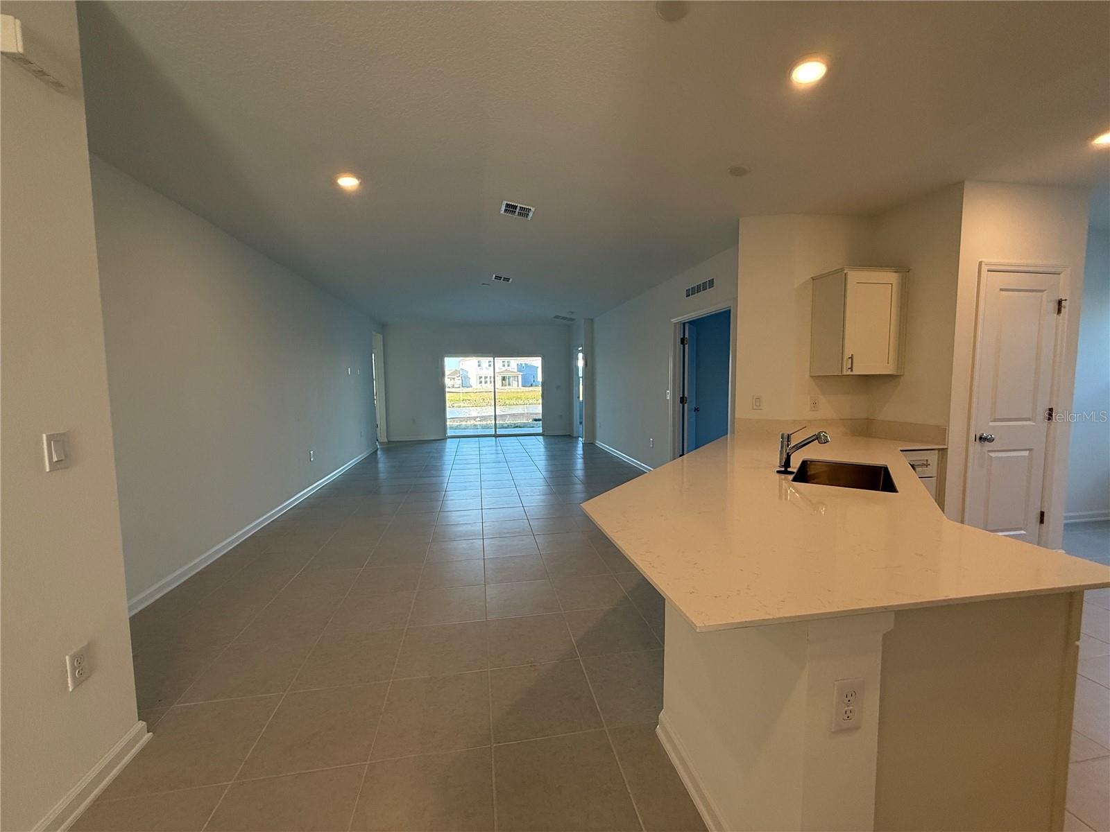 5786 Gingham Dr Property Photo 27