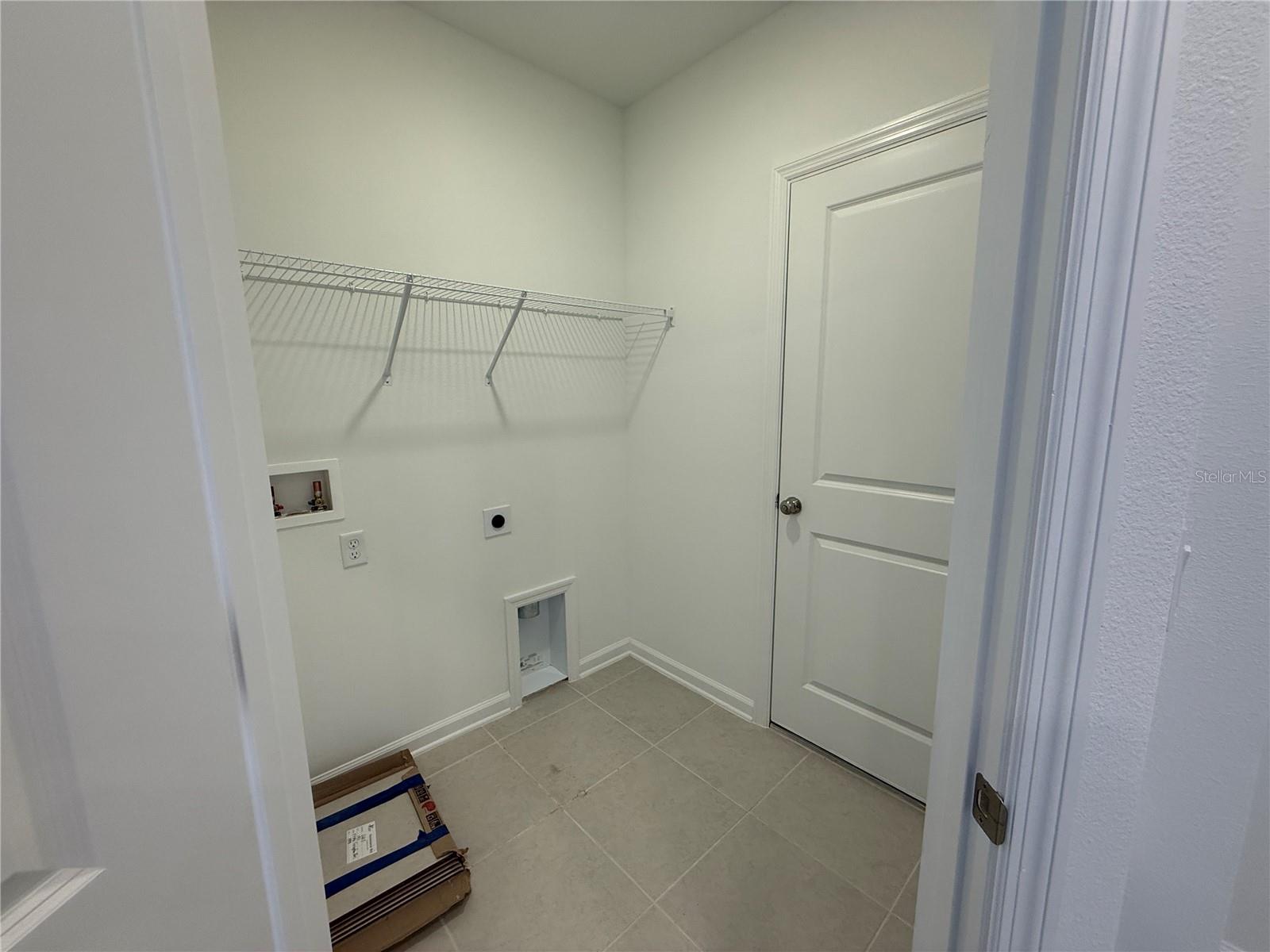 5786 Gingham Dr Property Photo 42