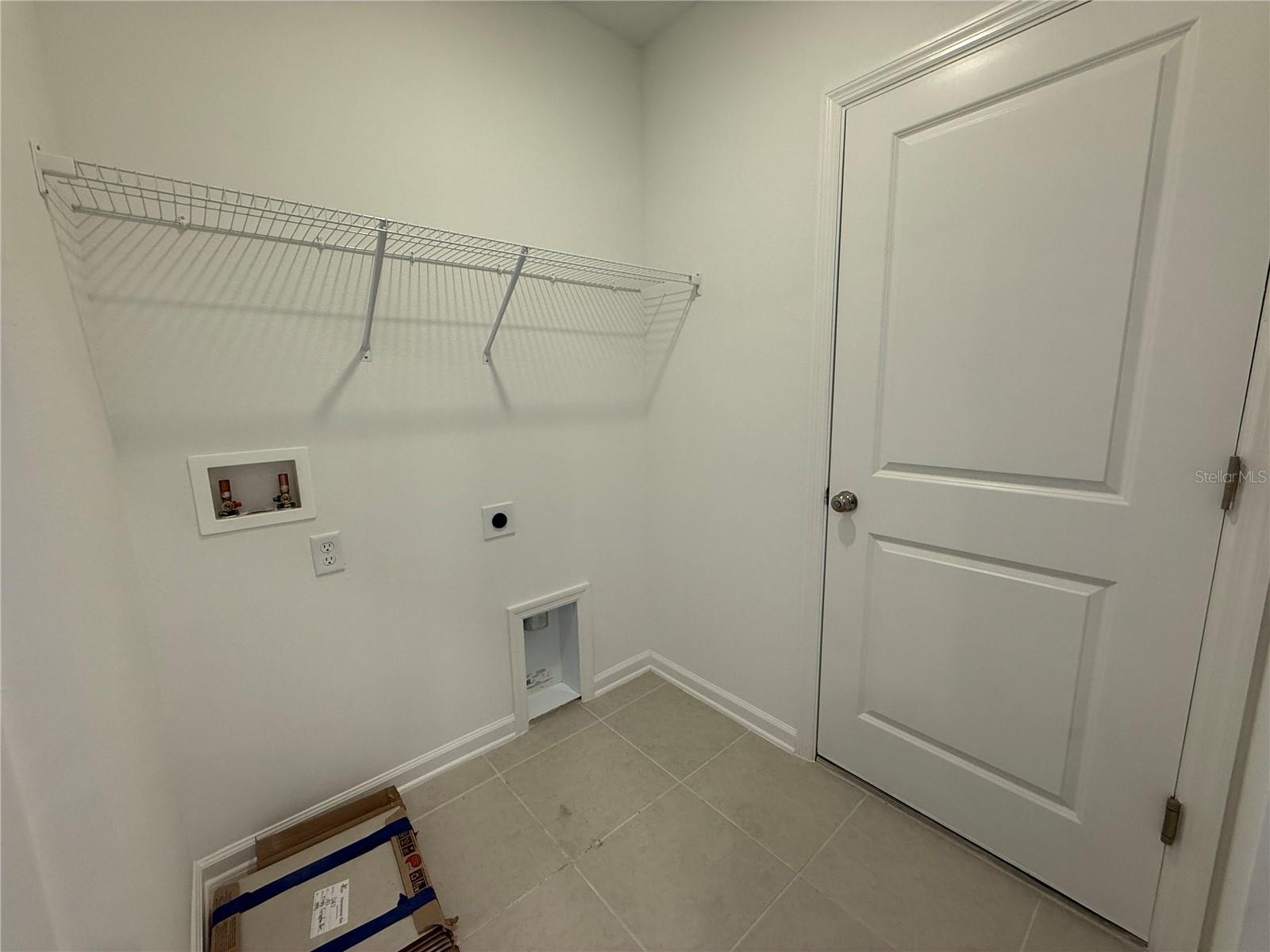 5786 Gingham Dr Property Photo 43