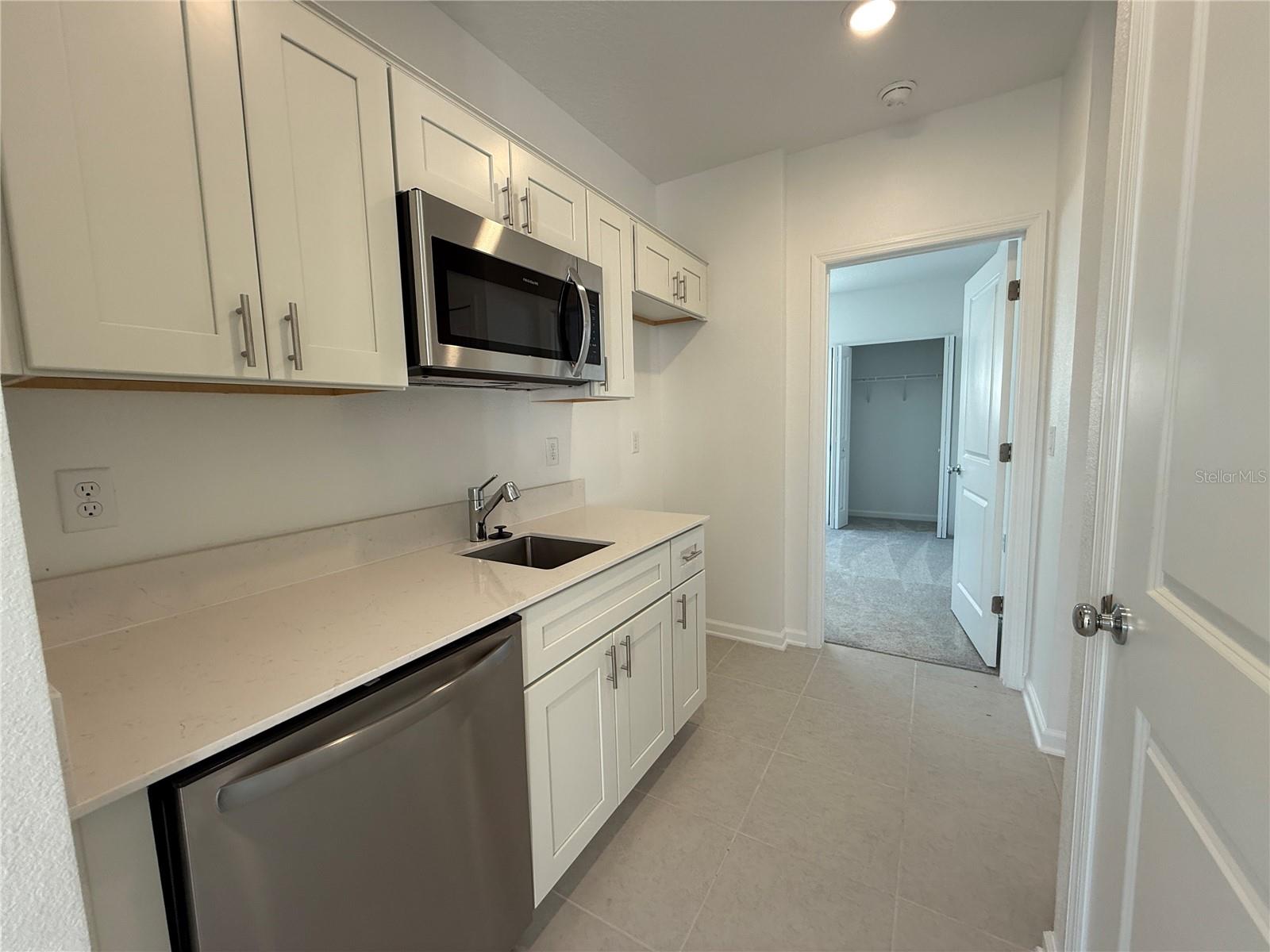 5786 Gingham Dr Property Photo 54