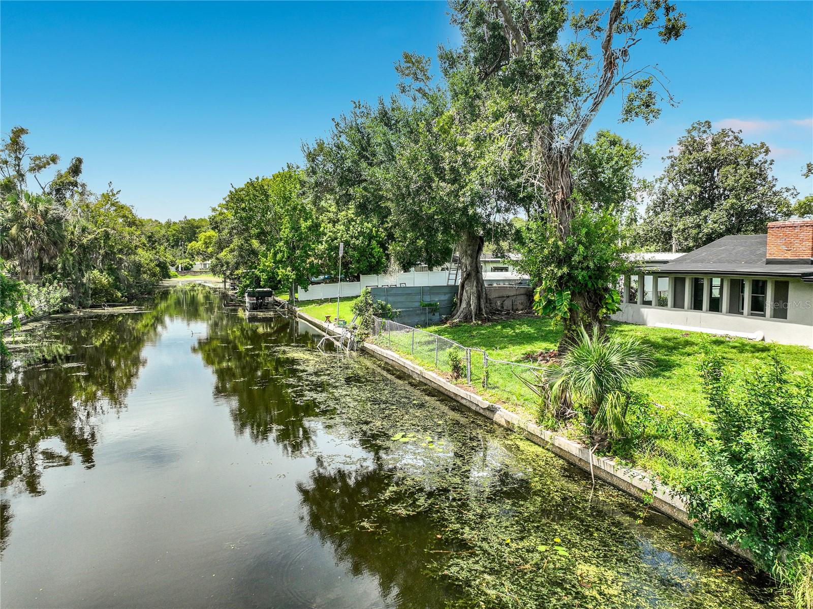 3202 Tradewinds Trl Property Photo 6