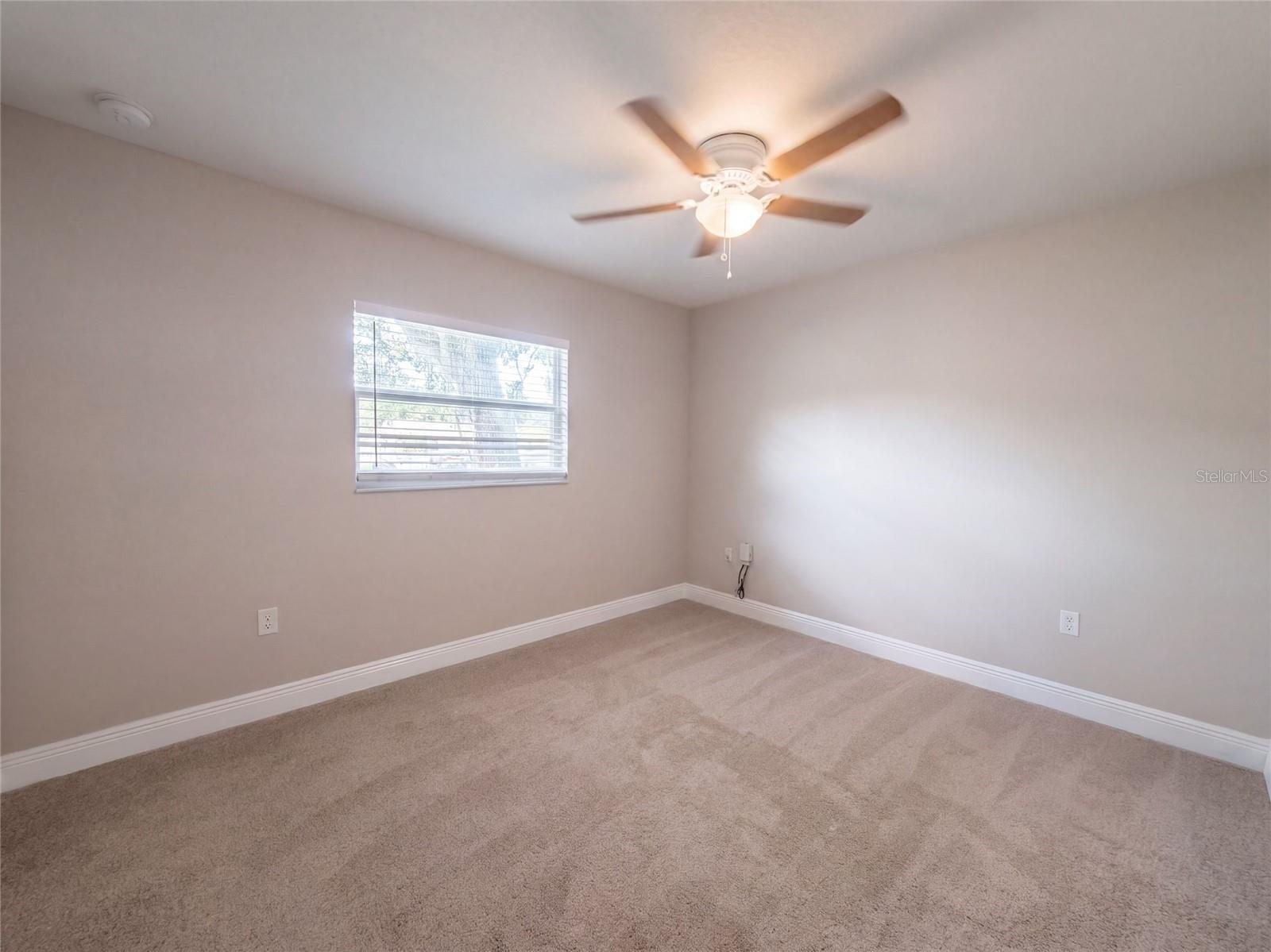 121 Inwood Cir Property Photo 9