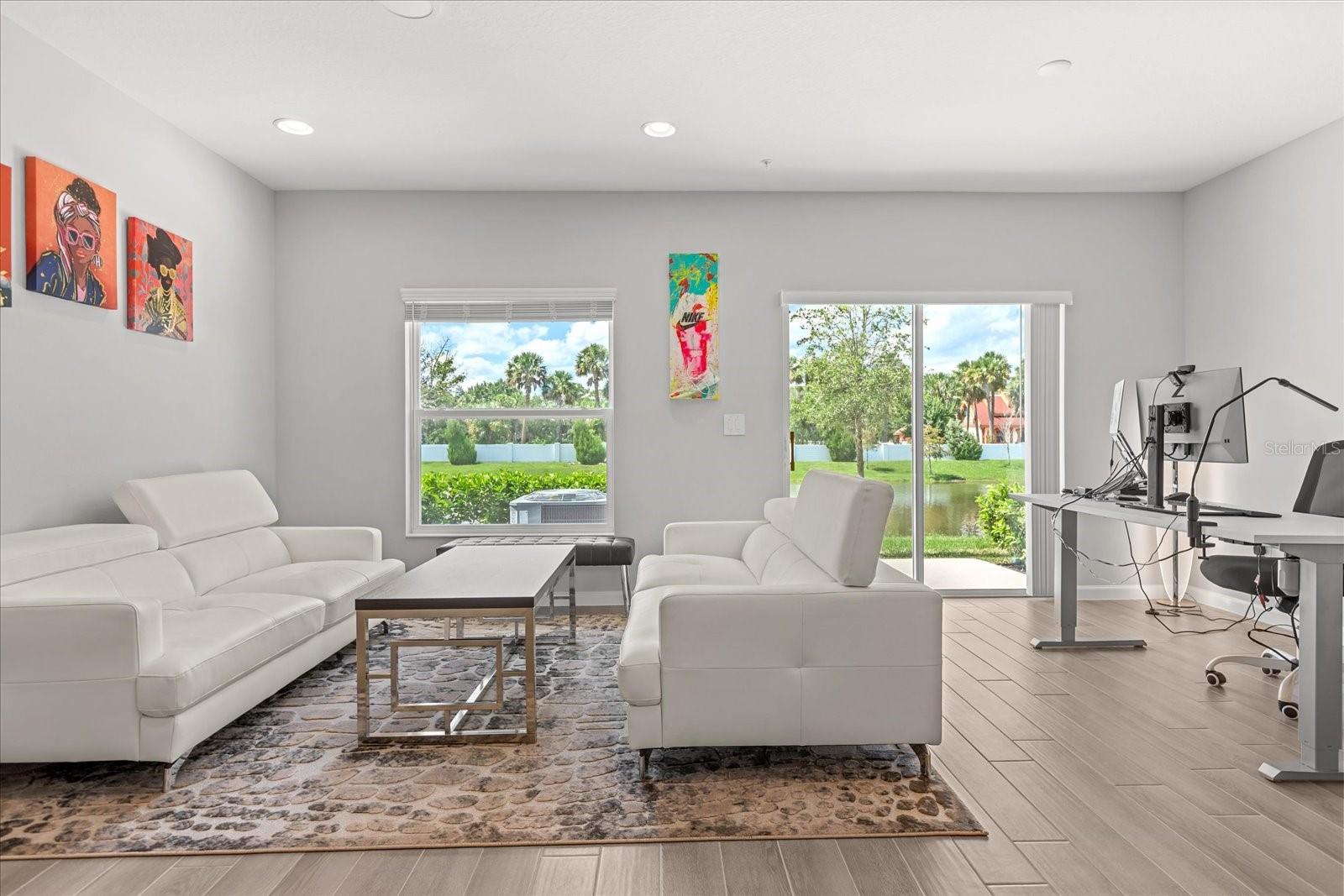 366 Cape Honeysuckle Pl Property Photo 12
