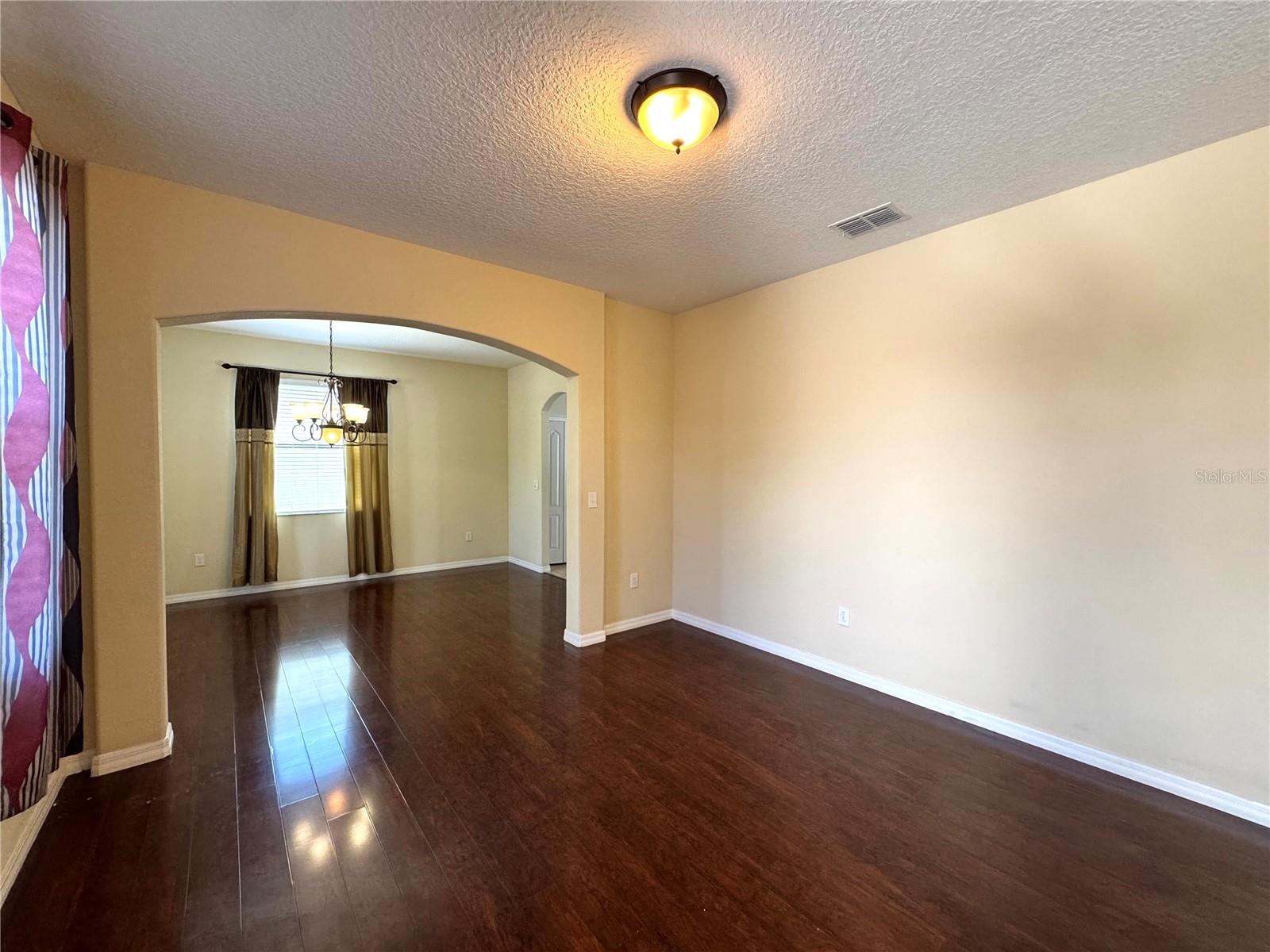 2890 Spring Breeze Way Property Photo 6