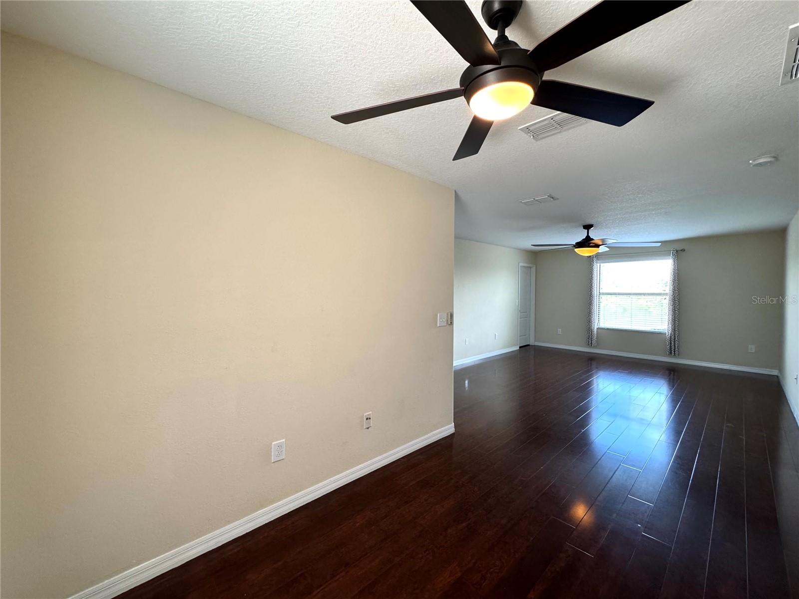2890 Spring Breeze Way Property Photo 12