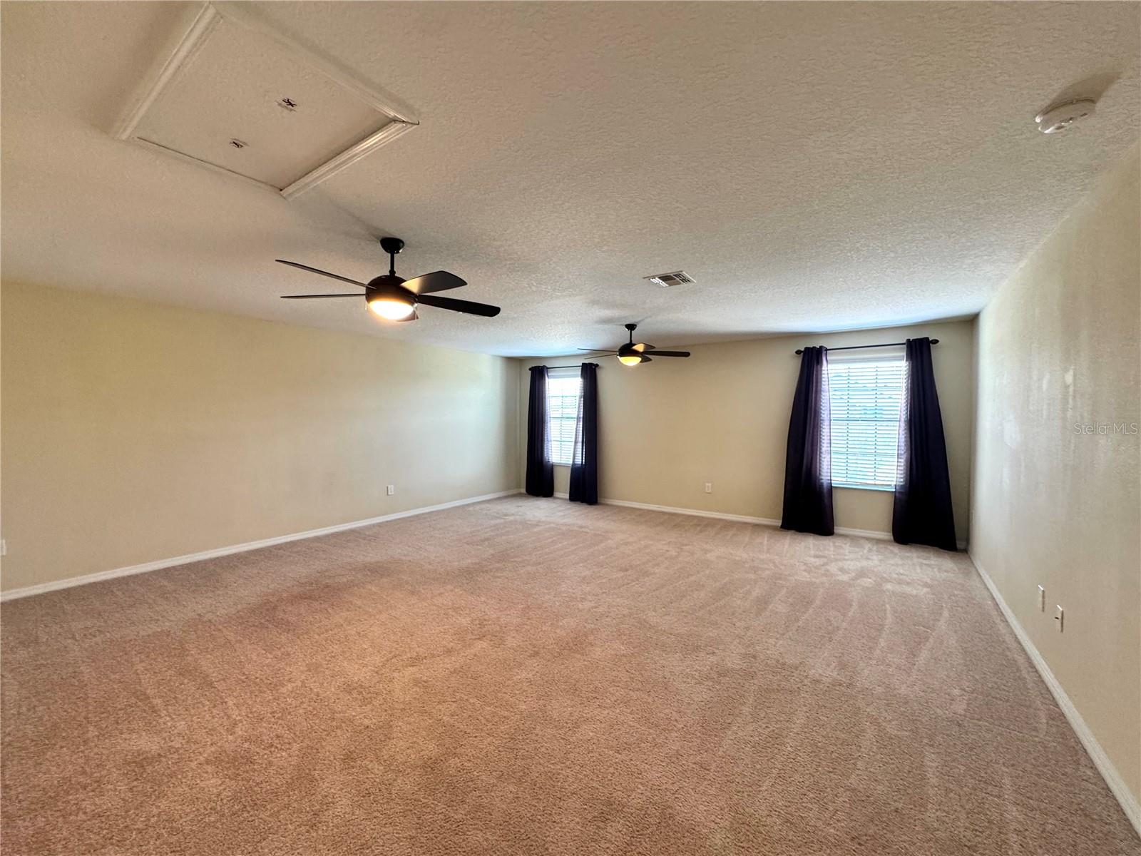2890 Spring Breeze Way Property Photo 20