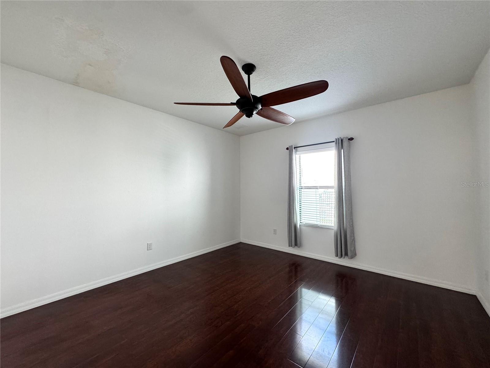 2890 Spring Breeze Way Property Photo 32