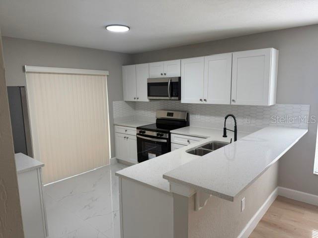 4514 Cypress St Property Photo 5
