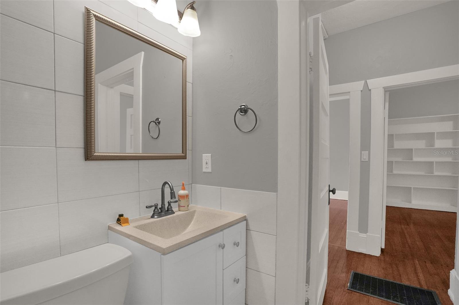 1629 Ferris Ave Property Photo 21