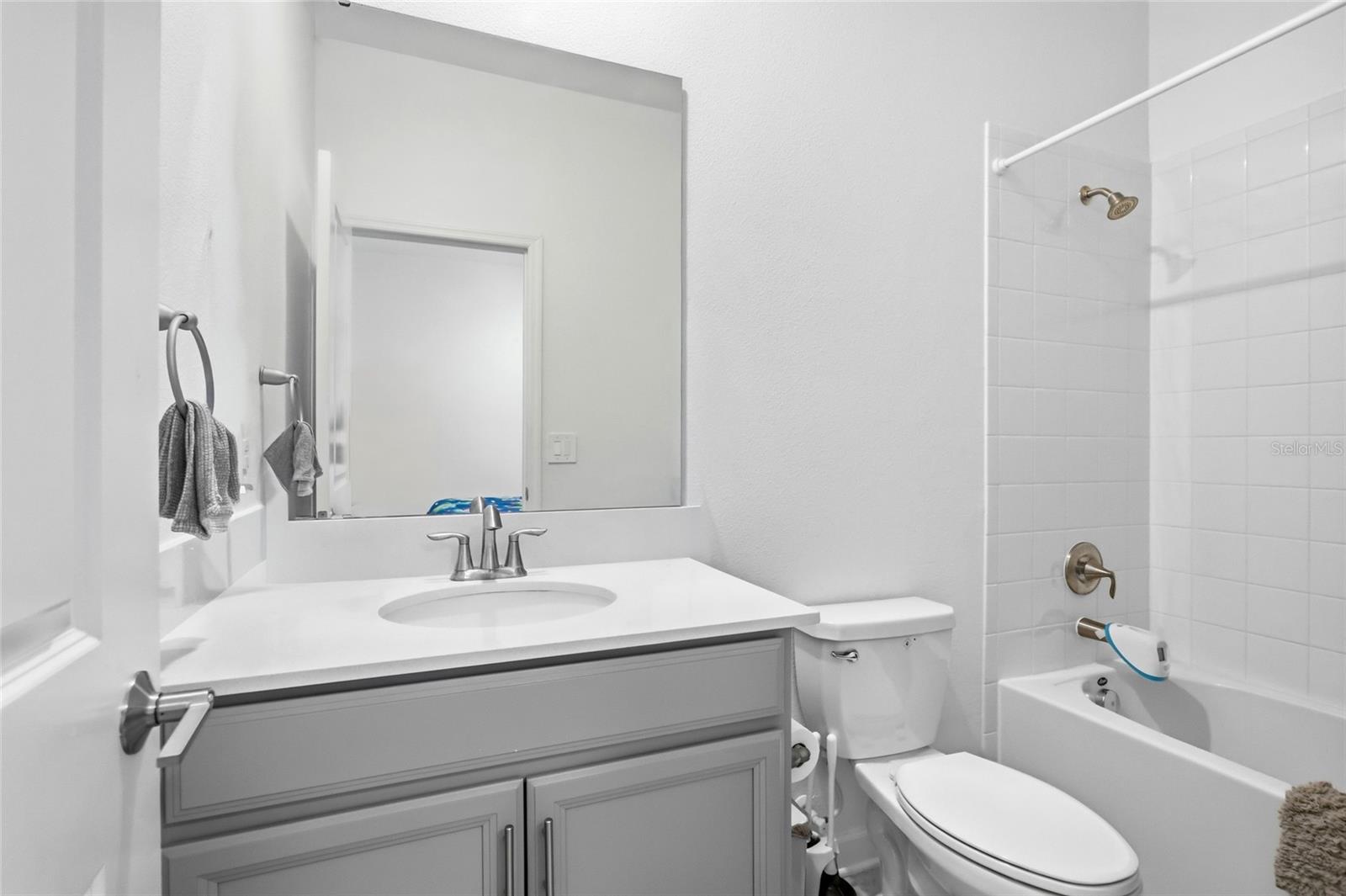 2868 Camden Way Property Photo 20