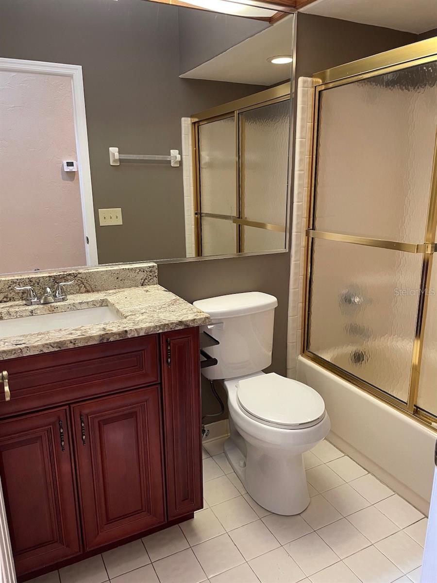 546 Via Fontana Dr #202 Property Photo 18
