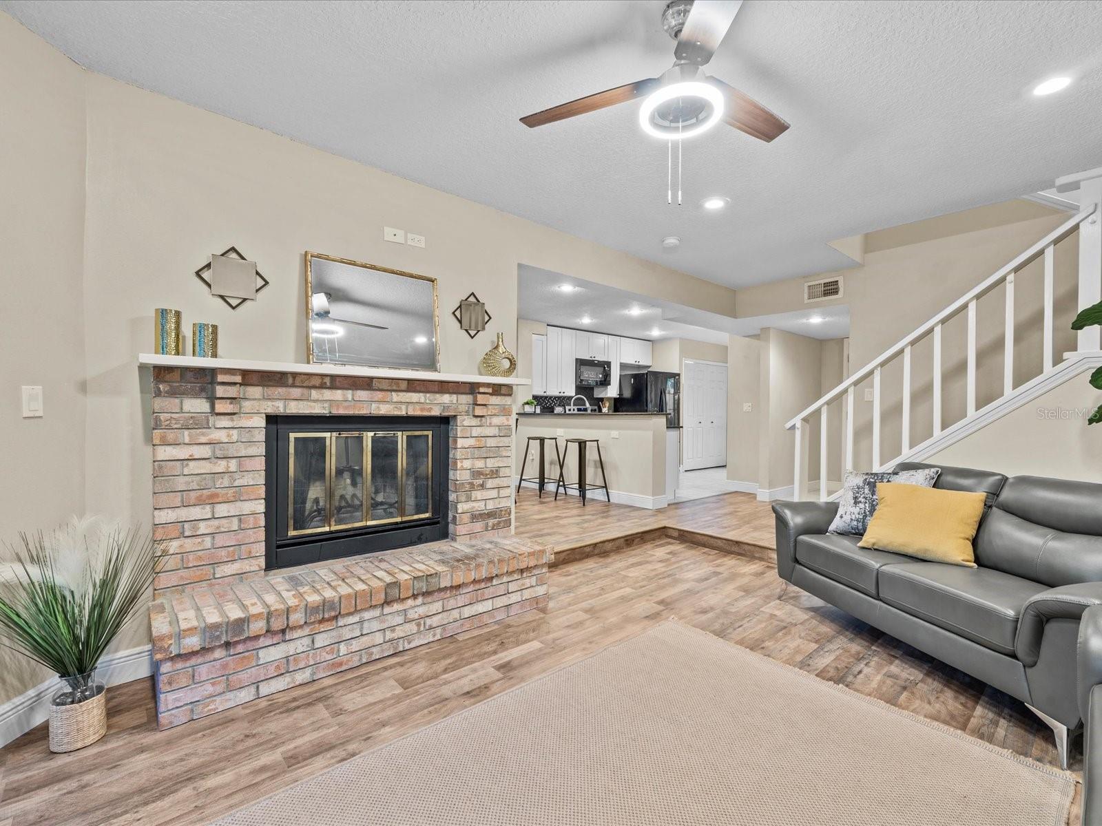 155 Olive Tree Cir #0 Property Photo 15