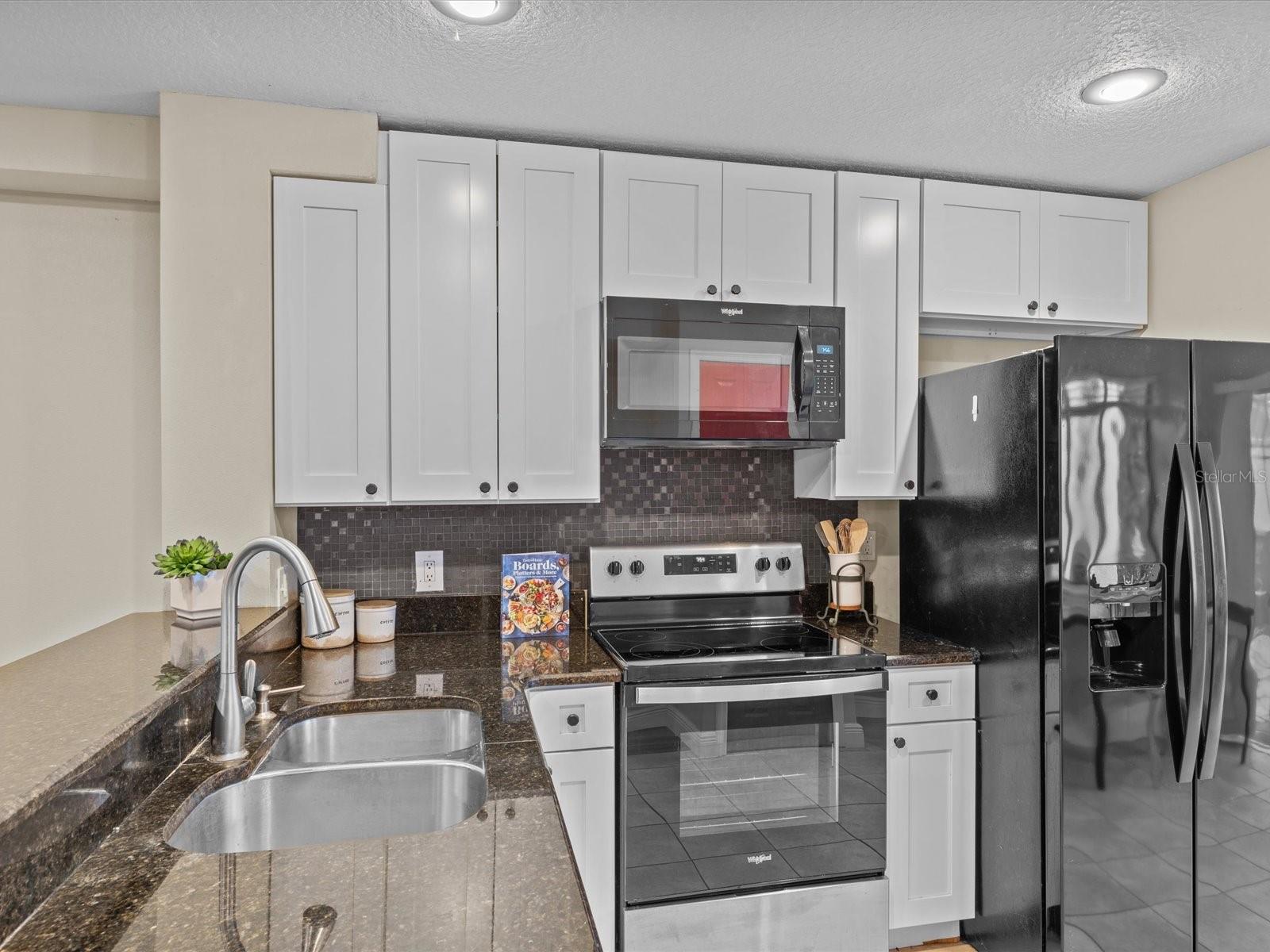 155 Olive Tree Cir #0 Property Photo 17